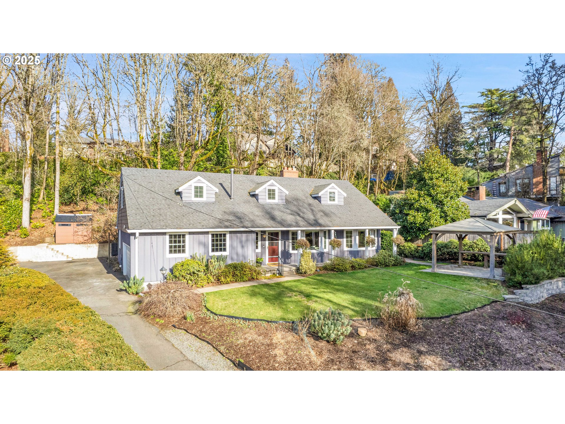 2705 GLEN EAGLES RD