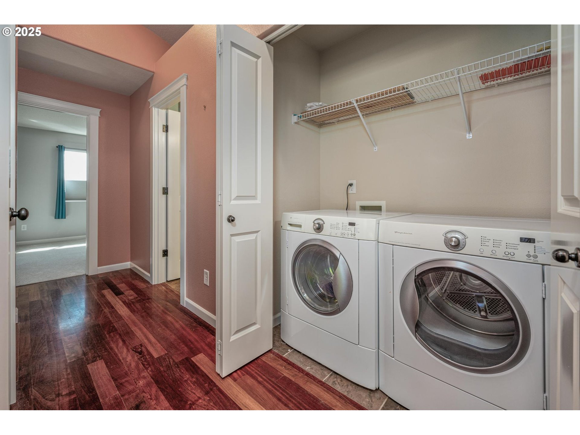 3408 NE ALBERTA CT