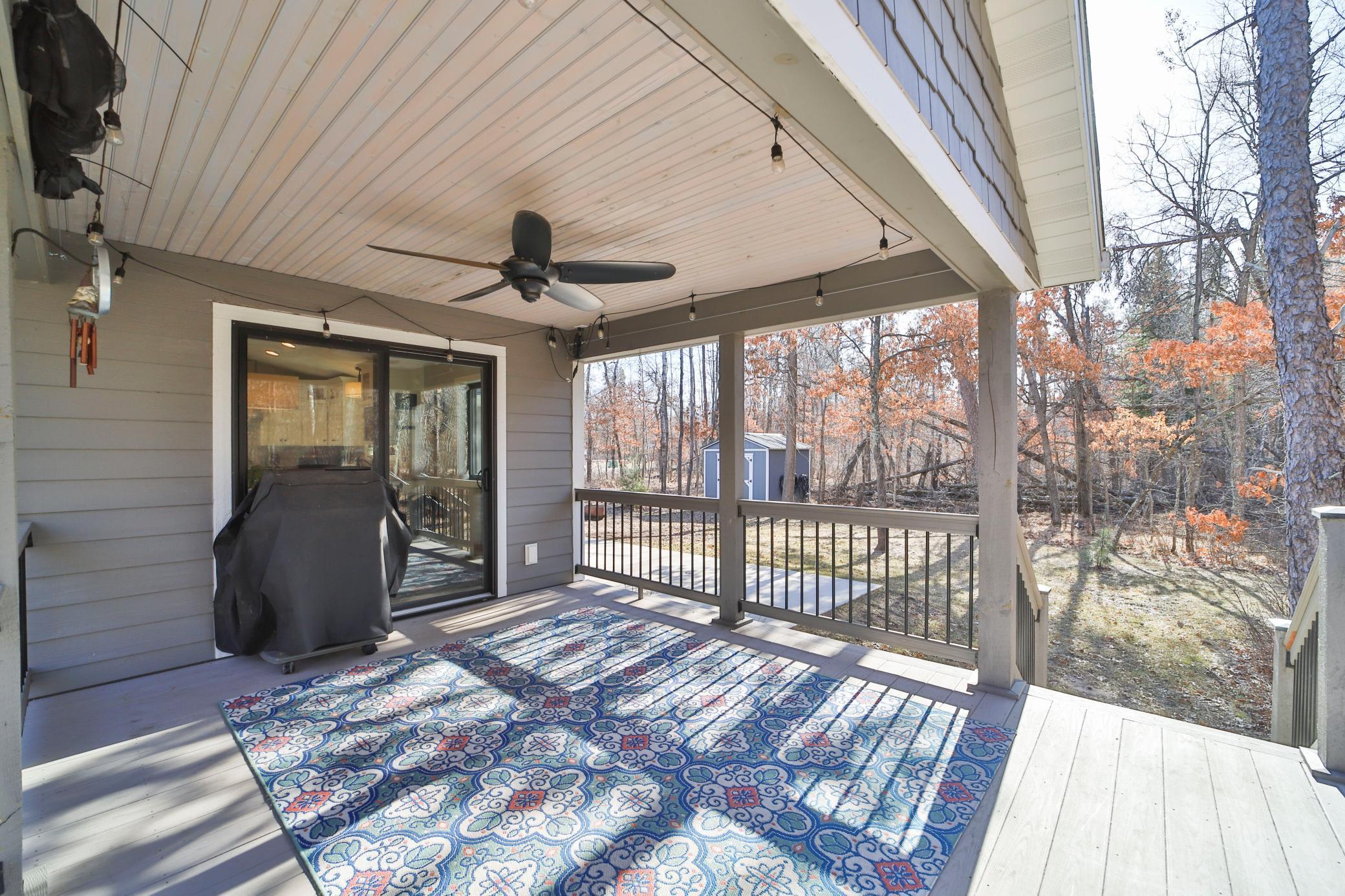 13719 Oakwood Drive