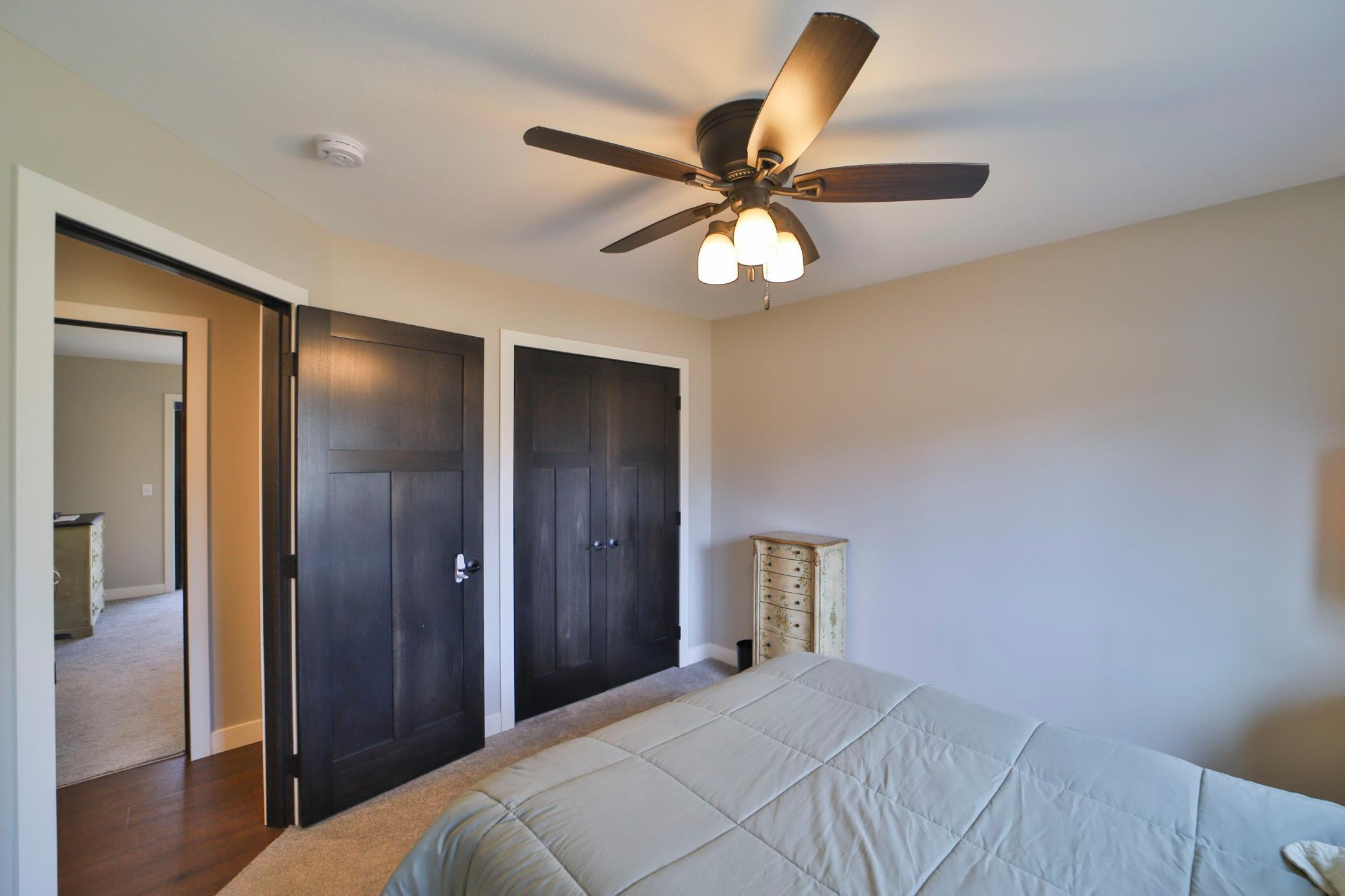 13719 Oakwood Drive