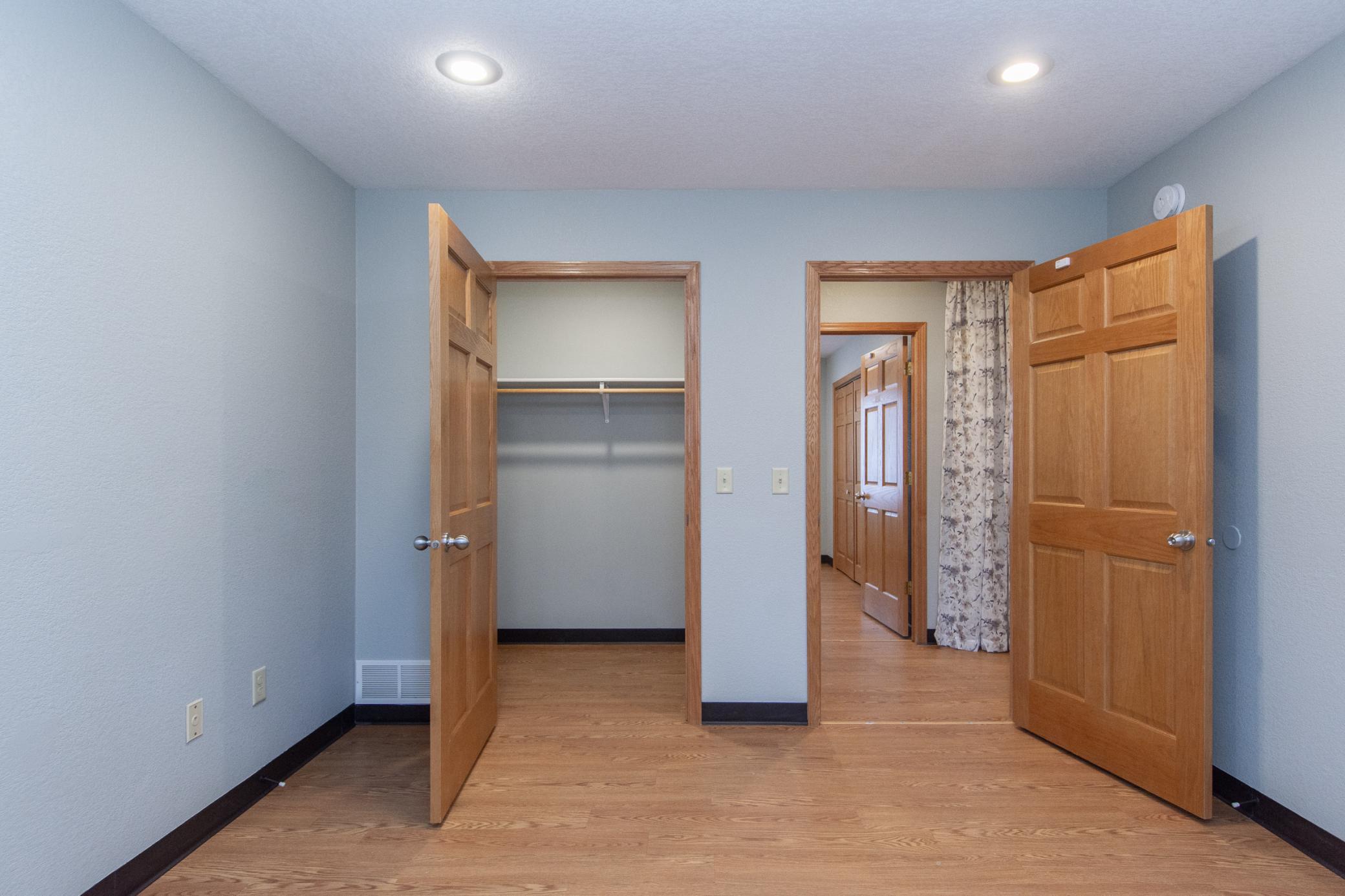 1179 Deerview Trail SW