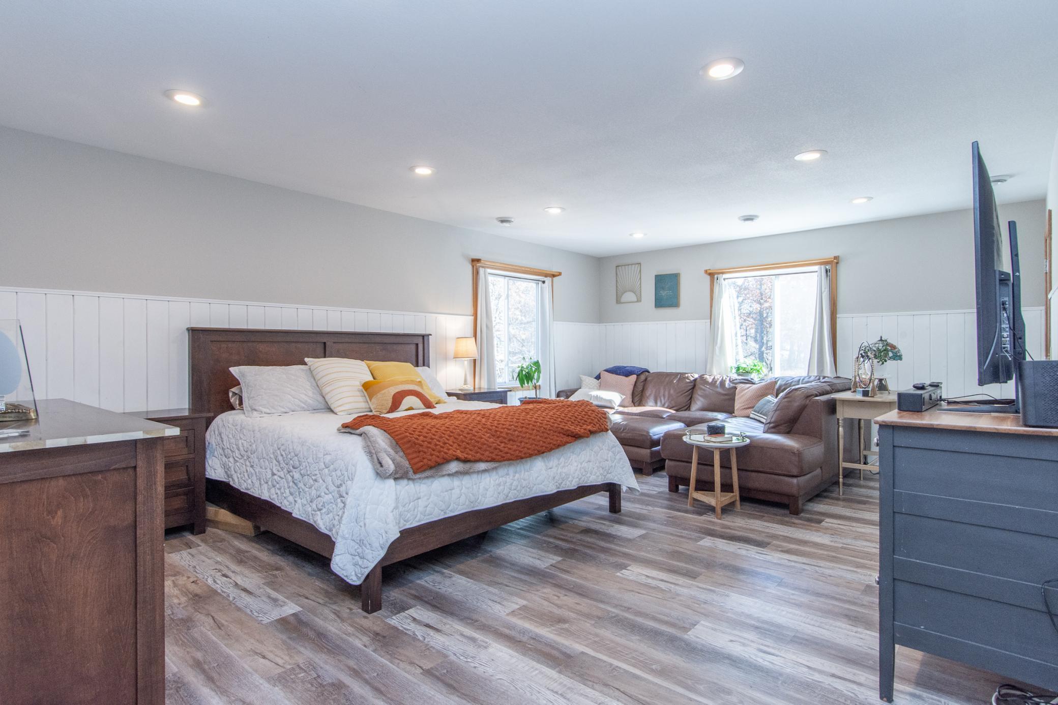 1179 Deerview Trail SW
