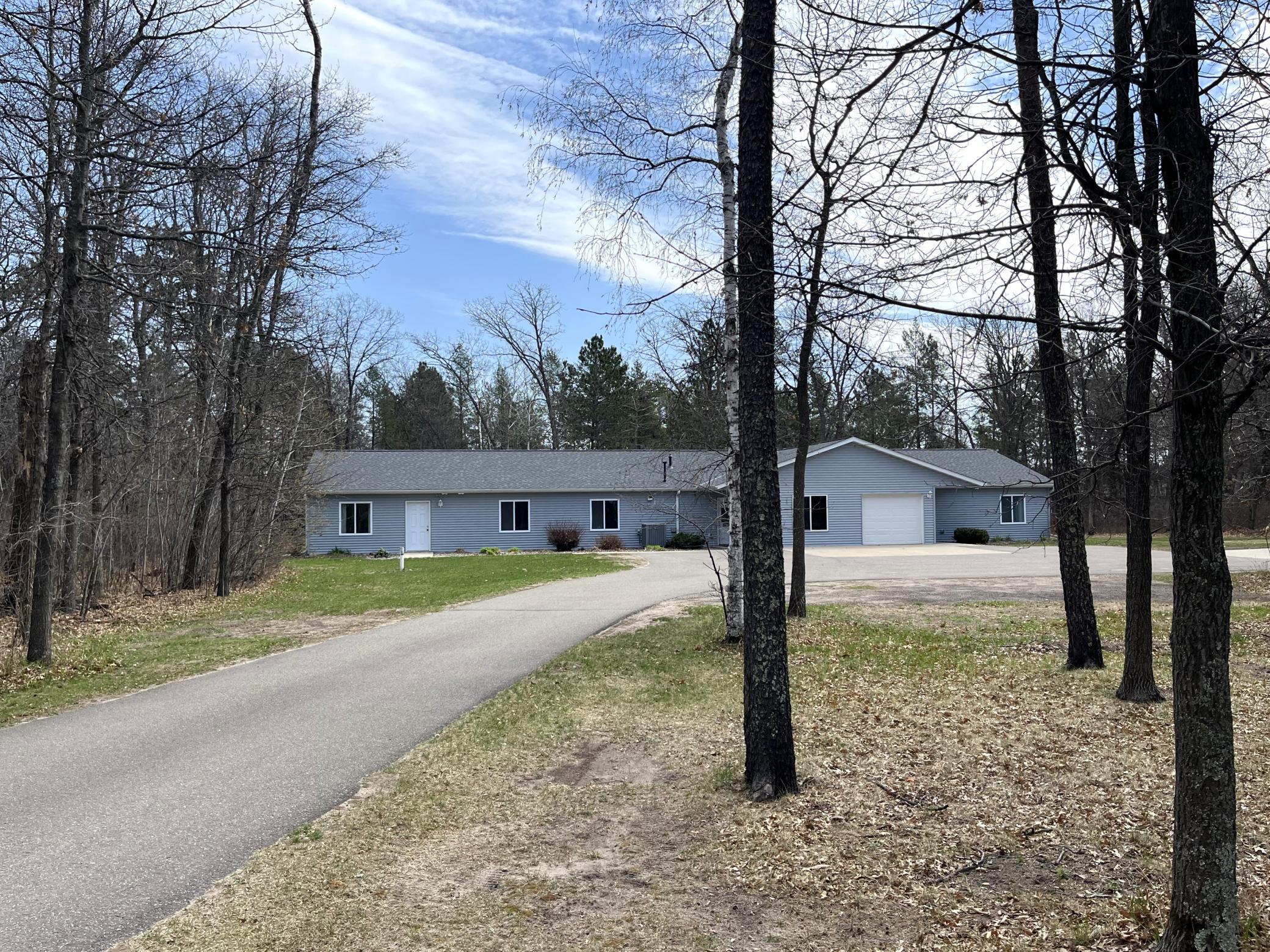 1179 Deerview Trail SW