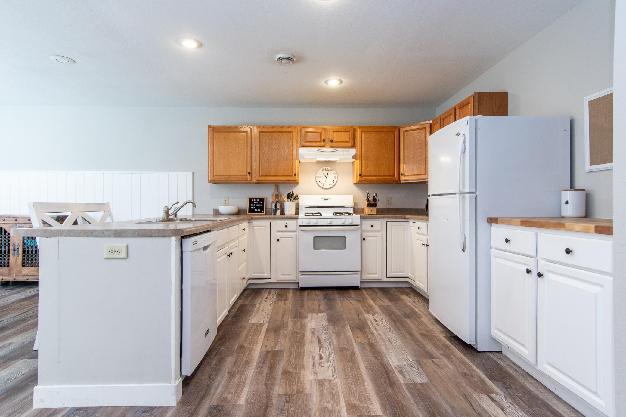 1179 Deerview Trail SW