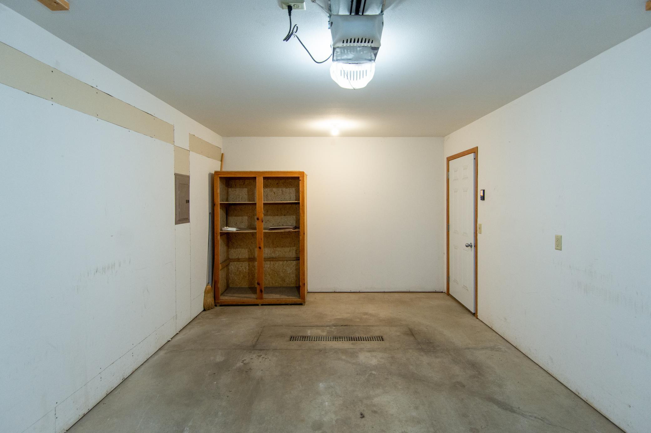 1179 Deerview Trail SW