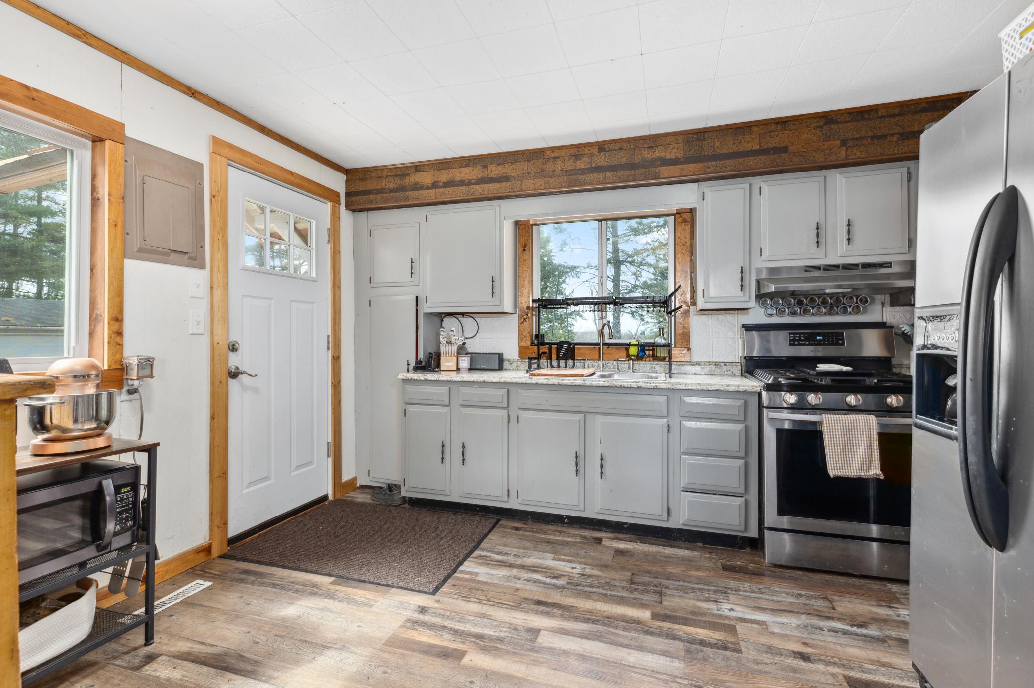 26815 US Highway 169