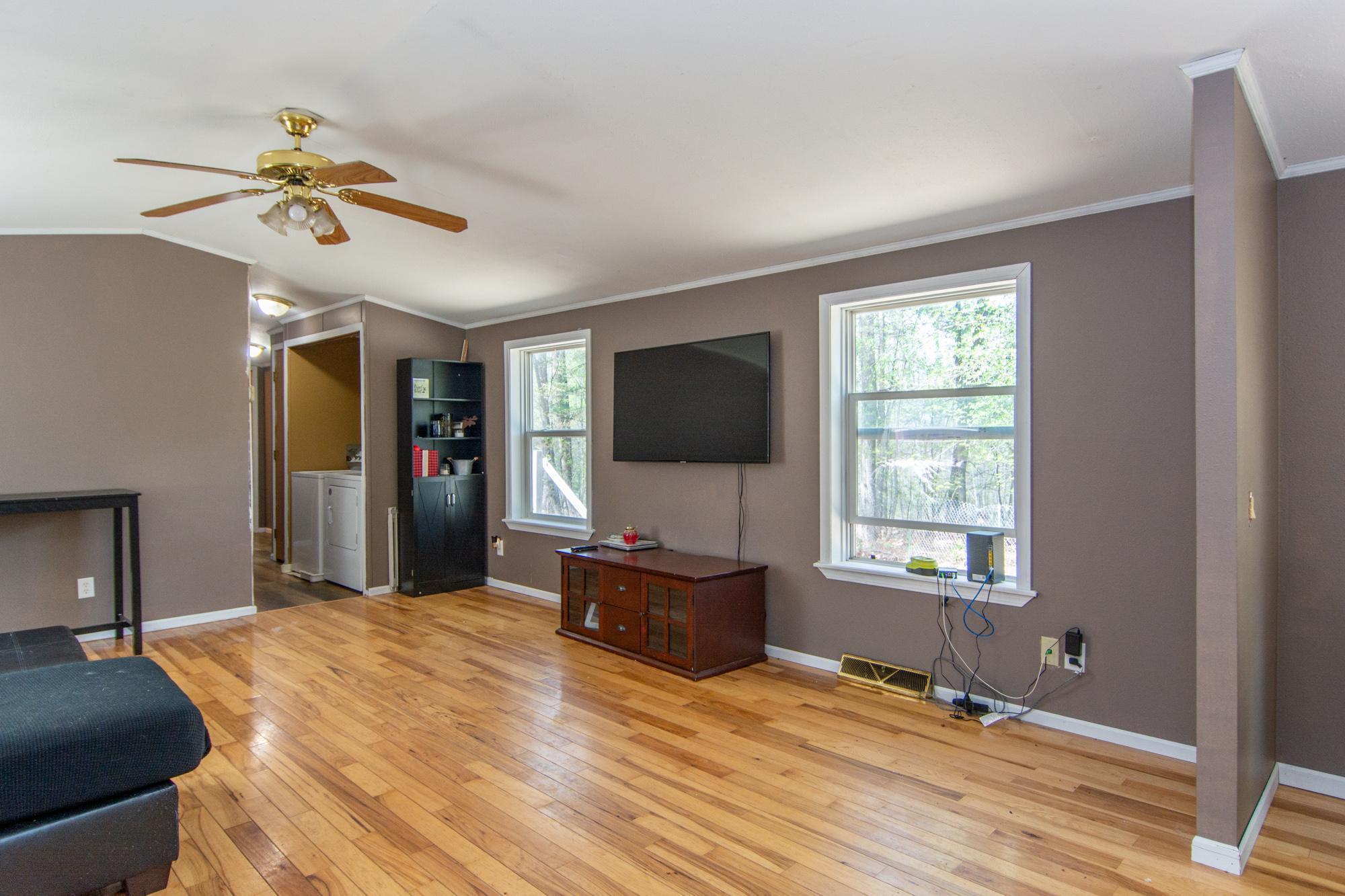 38995 305th Street