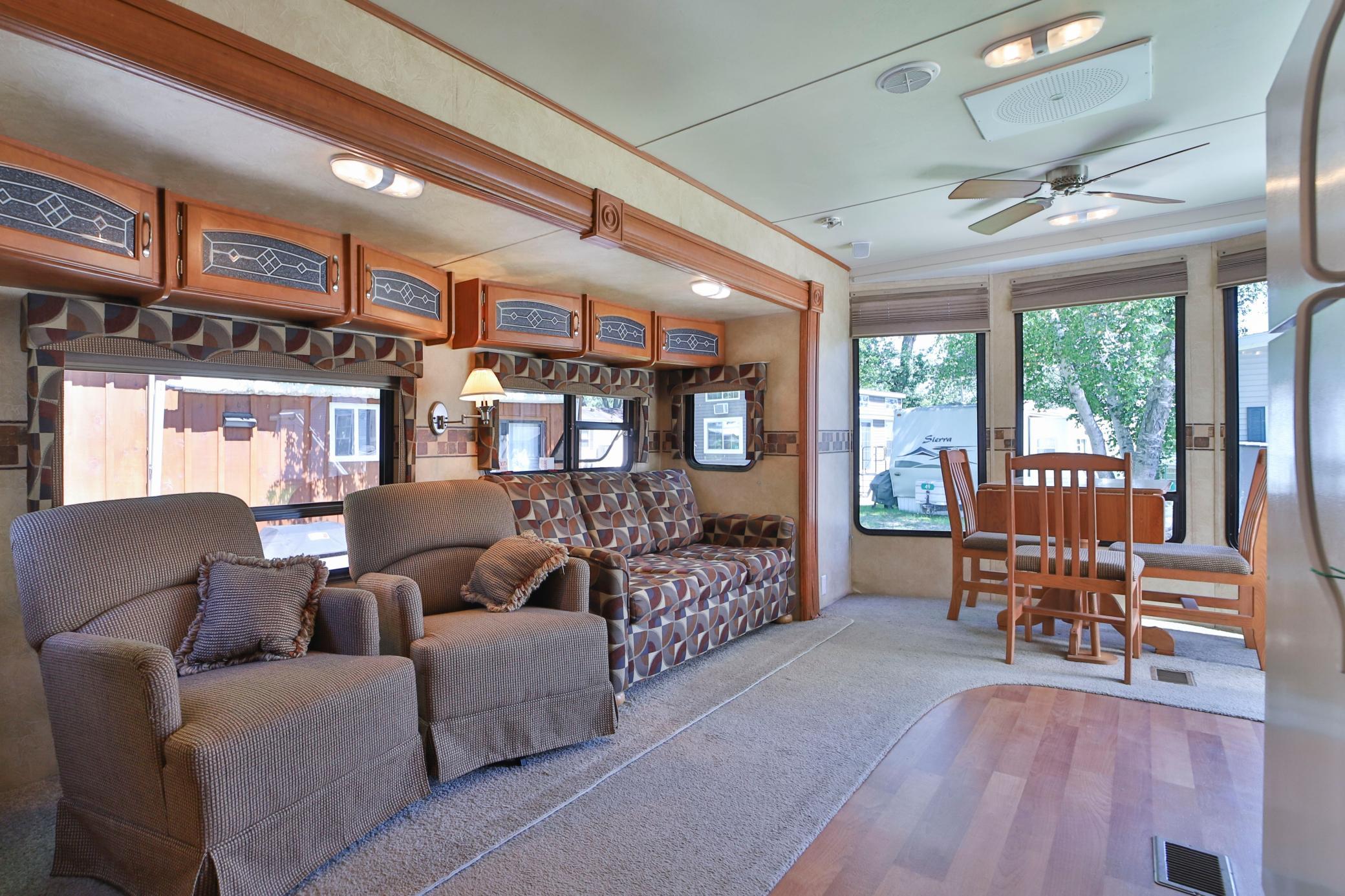 15827 Wilderness Trail Unit: 105