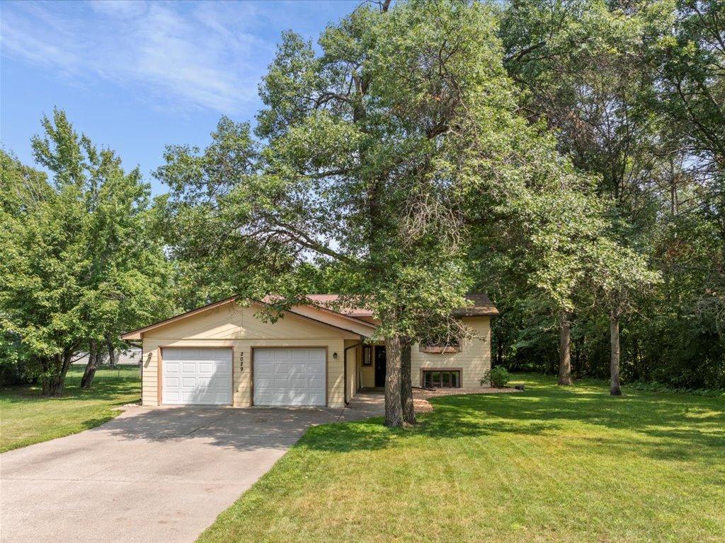2029 Crestview Lane