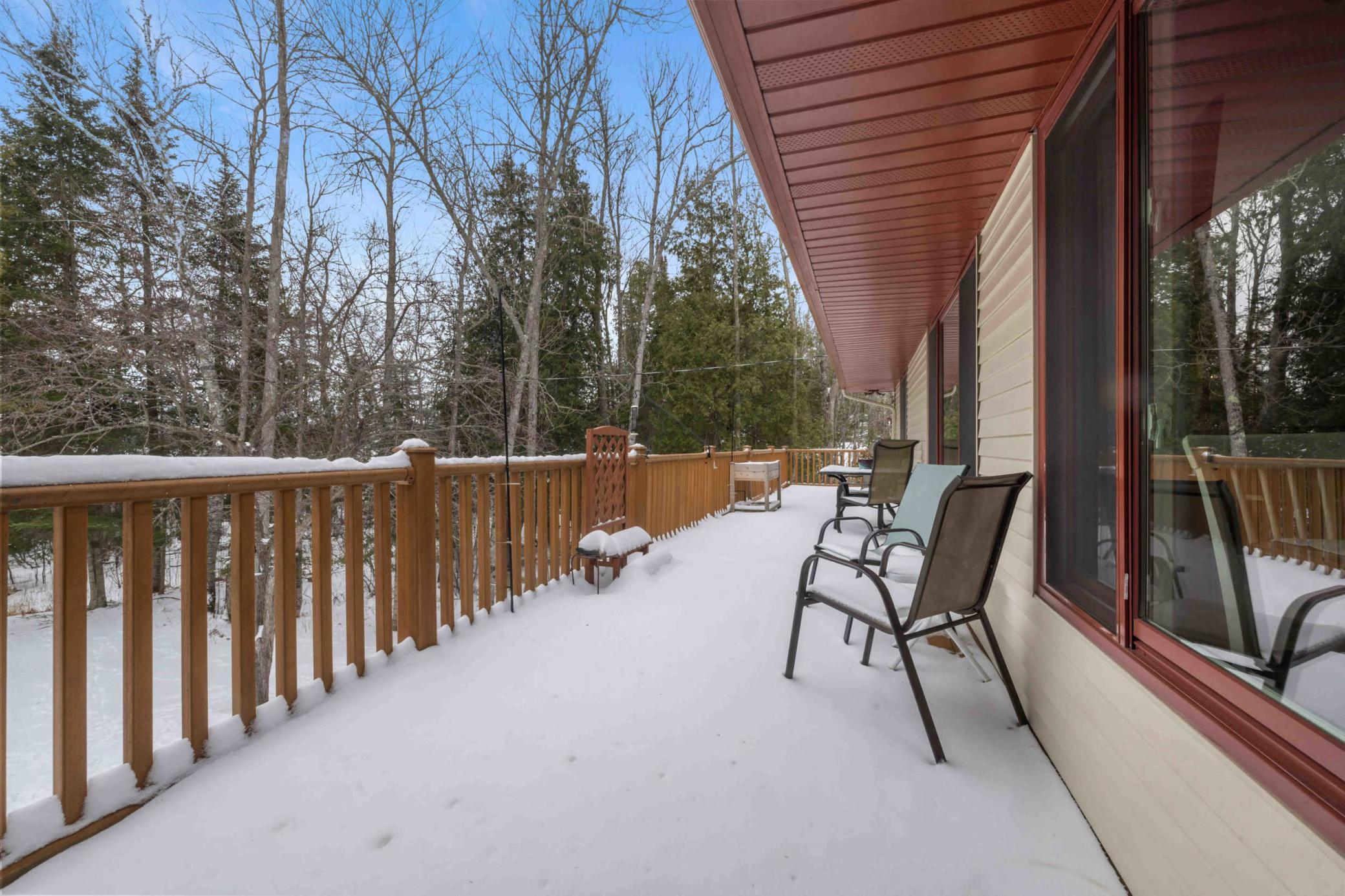 3738 County Road 54 NE