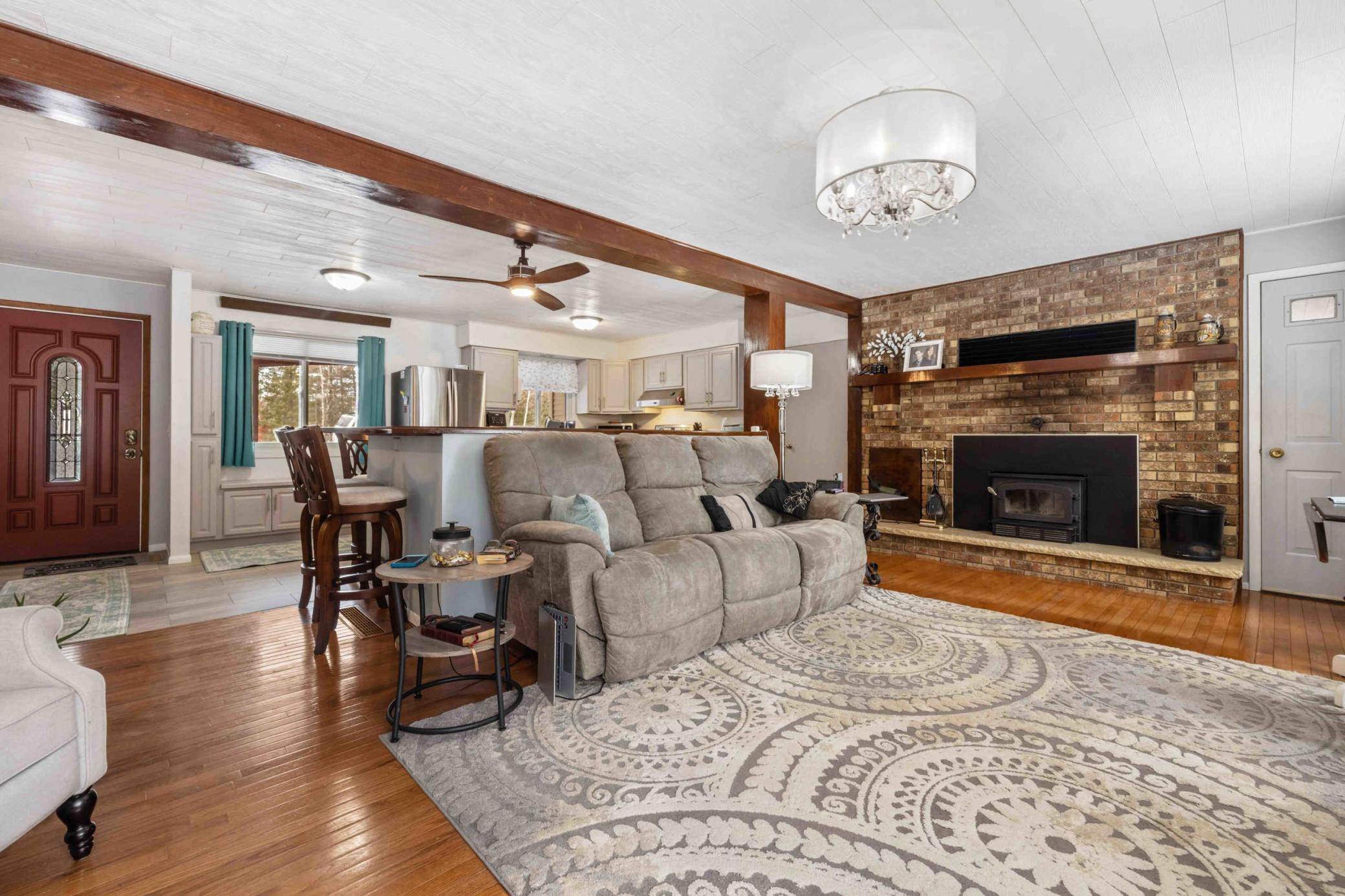 3738 County Road 54 NE