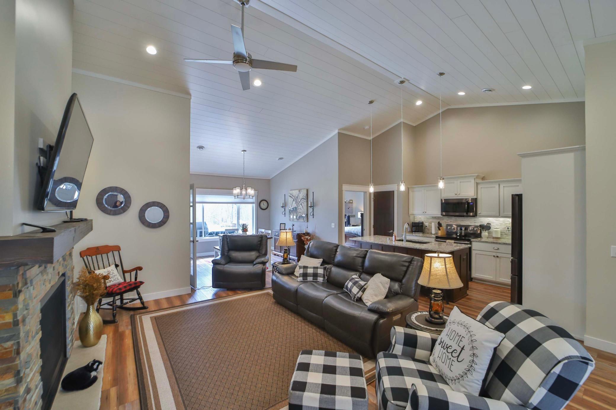 30428 Suffolk Circle