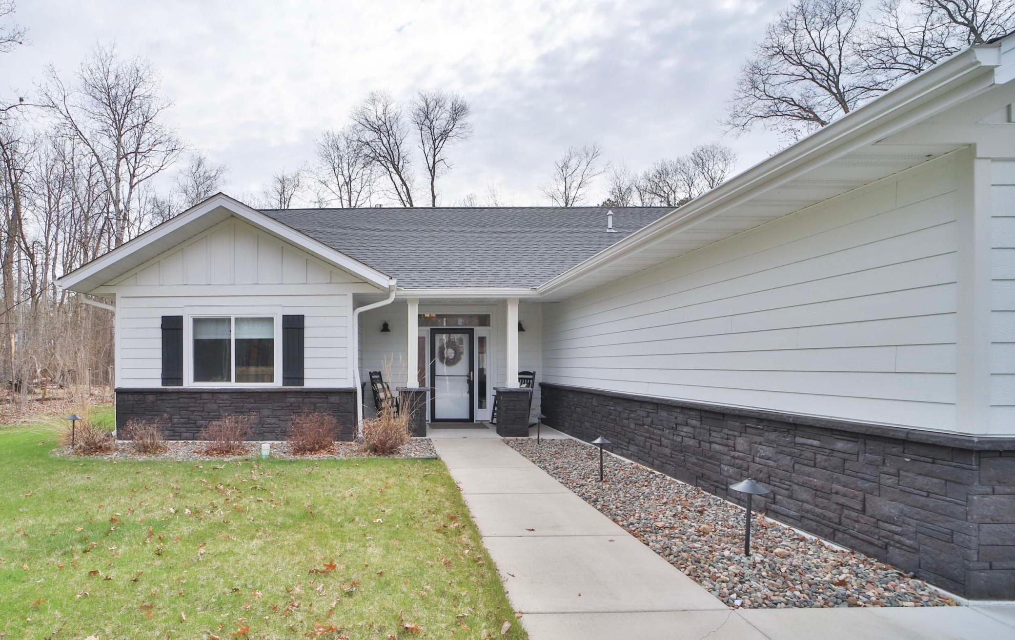 30428 Suffolk Circle