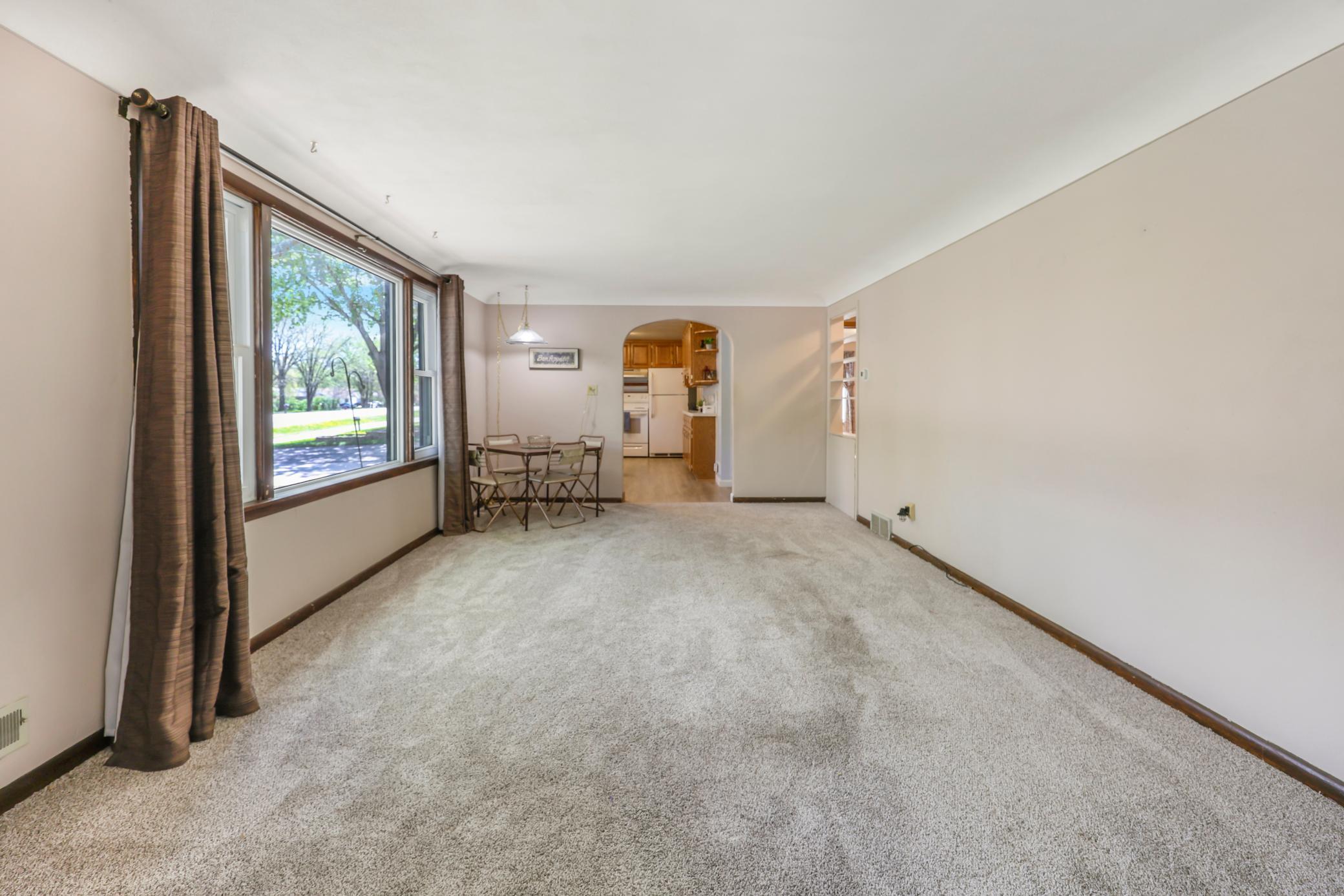 2207 Clearwater Road