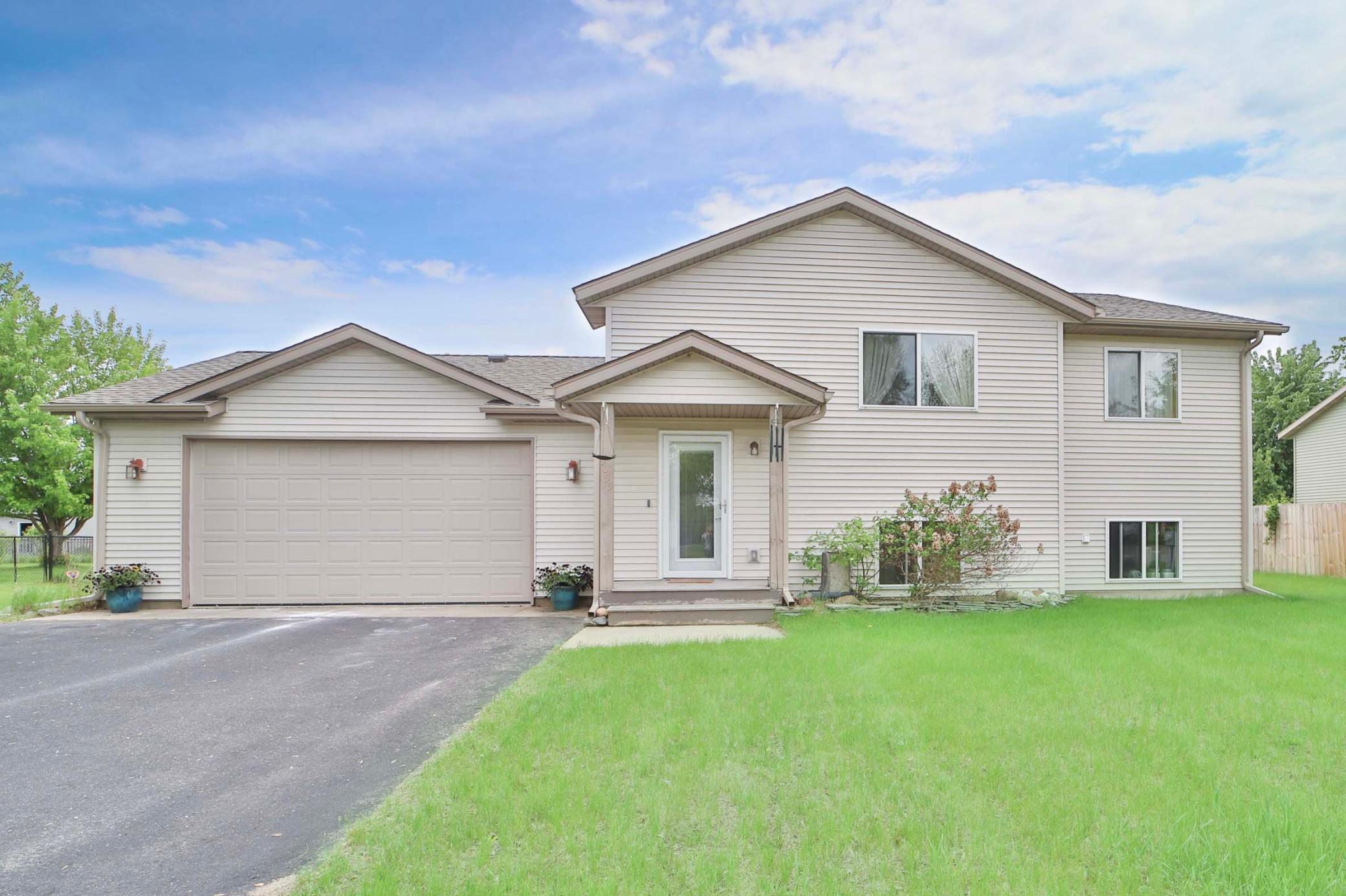 9095 Twins Street