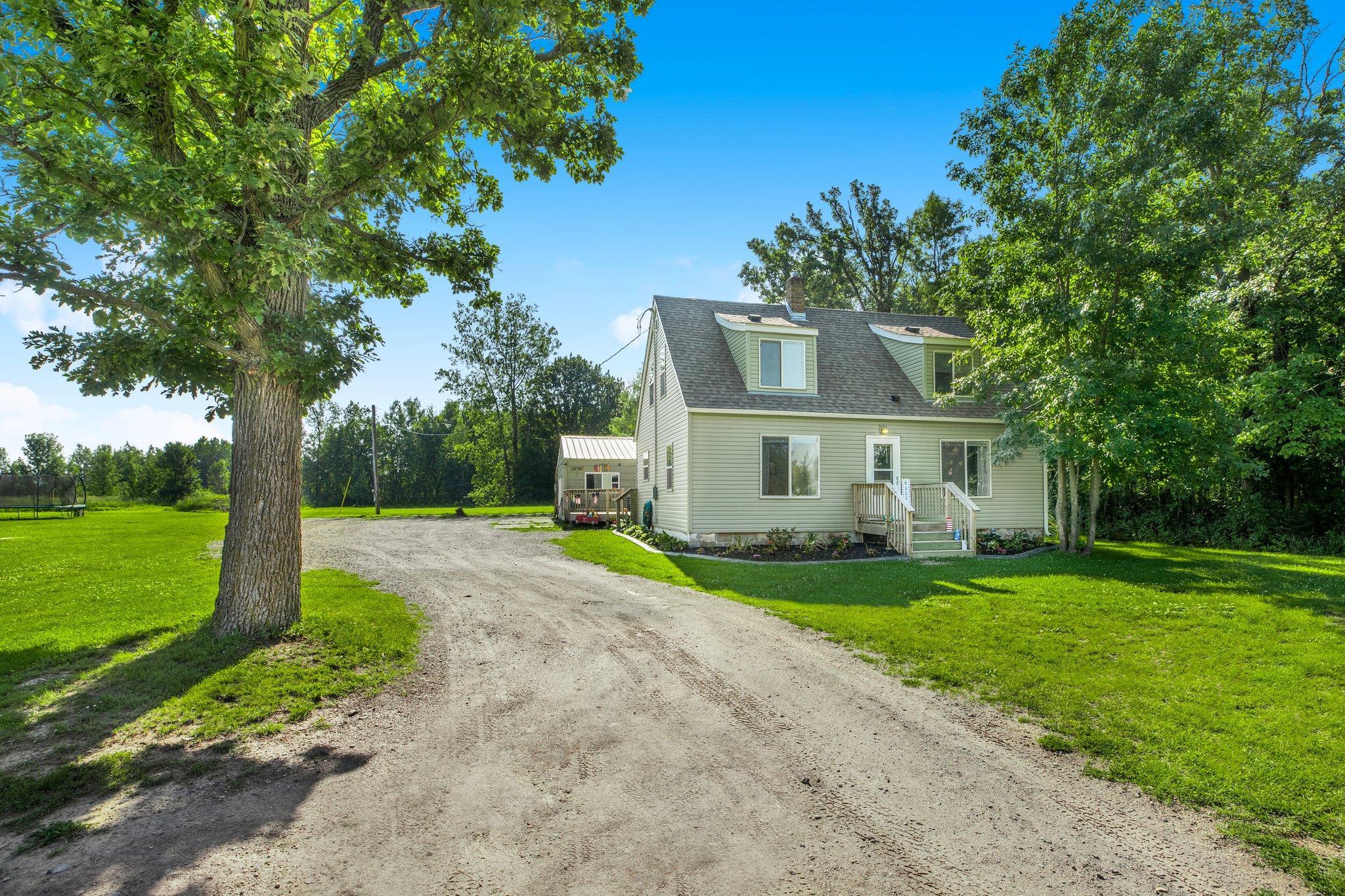 25068 US Highway 169