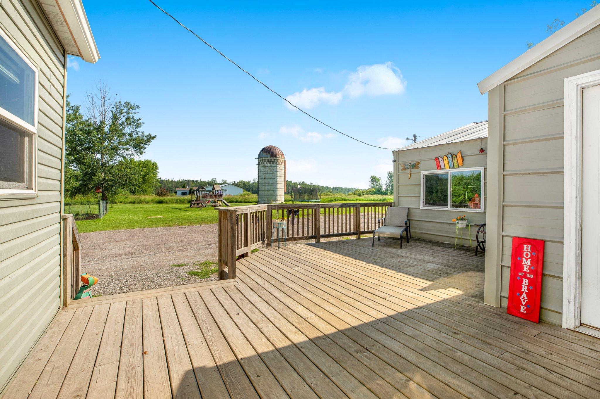 25068 US Highway 169