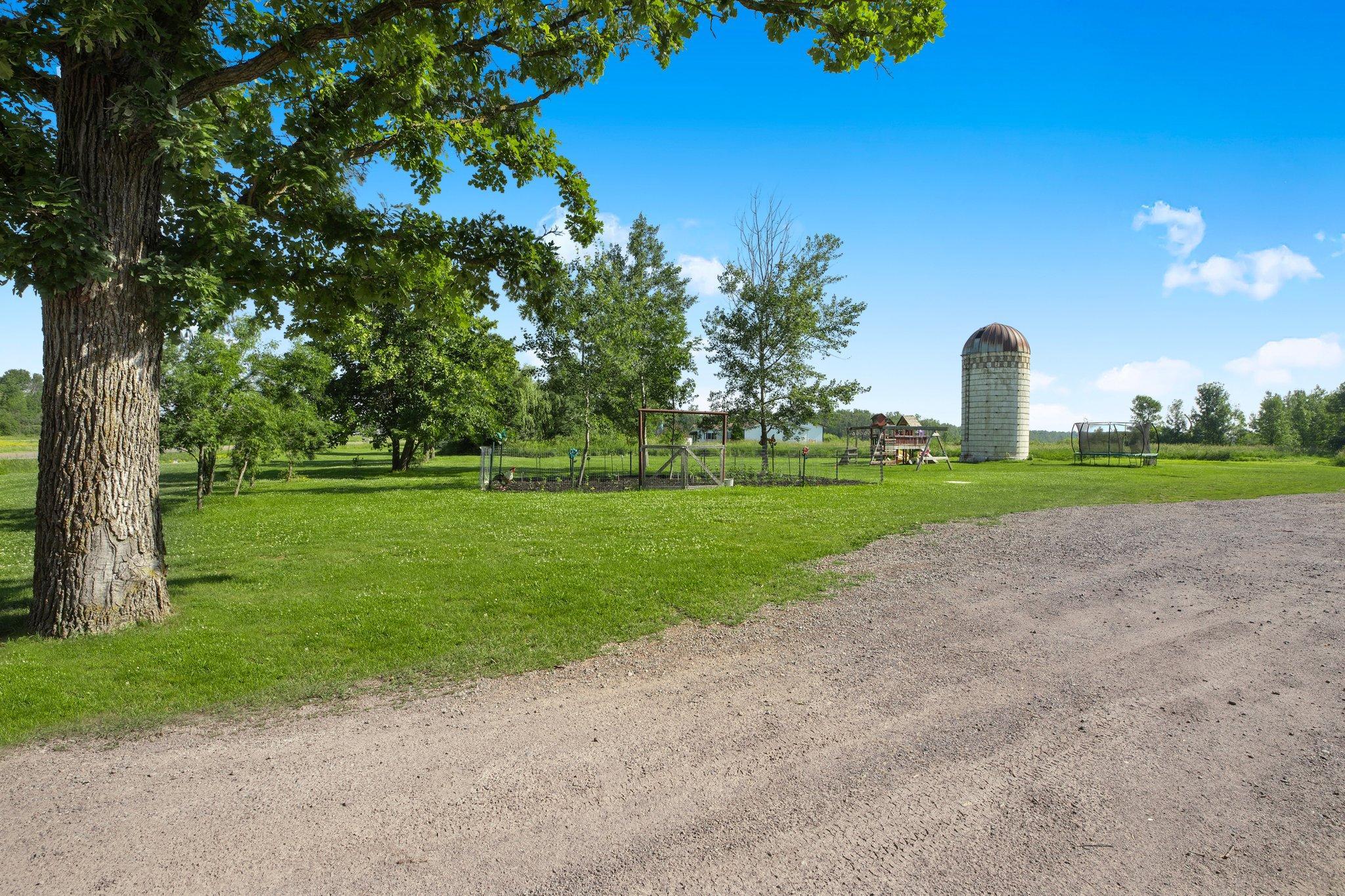 25068 US Highway 169