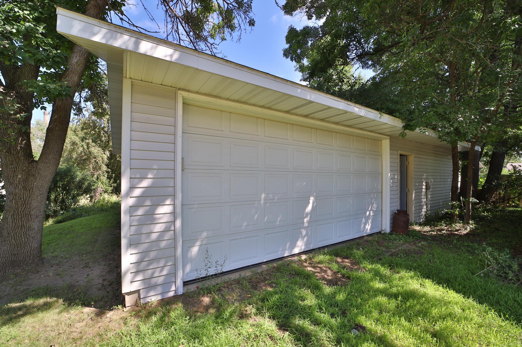 1620 Maple Street