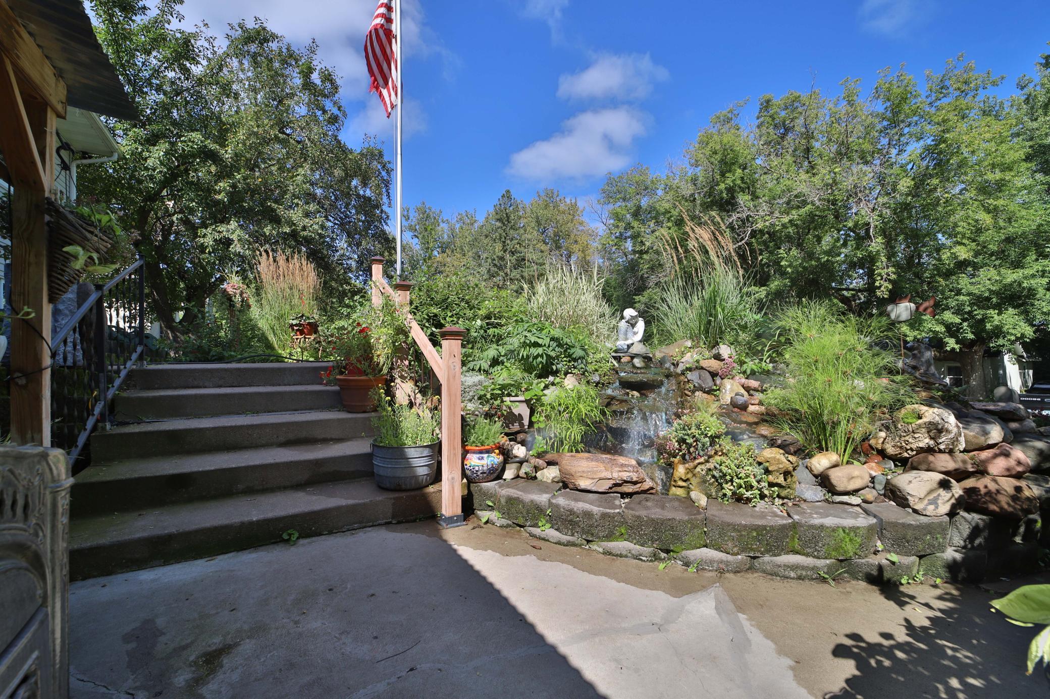 1620 Maple Street