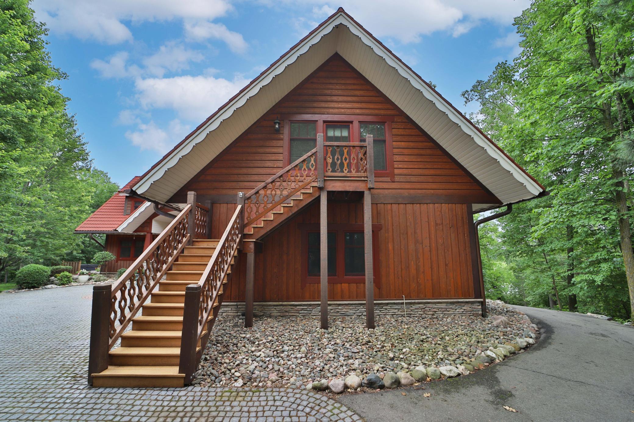 7996 Bass Lake Trail