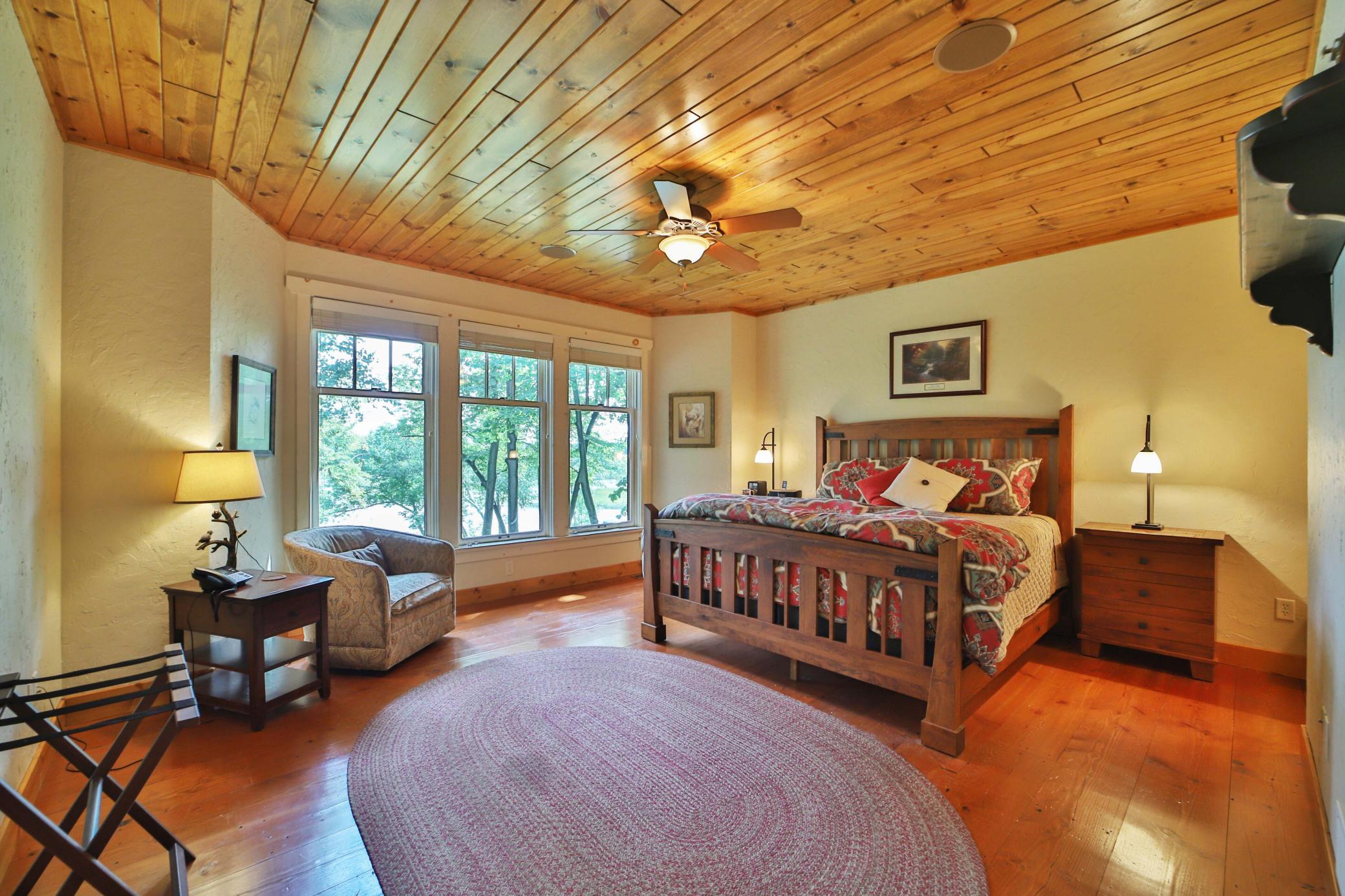 7996 Bass Lake Trail
