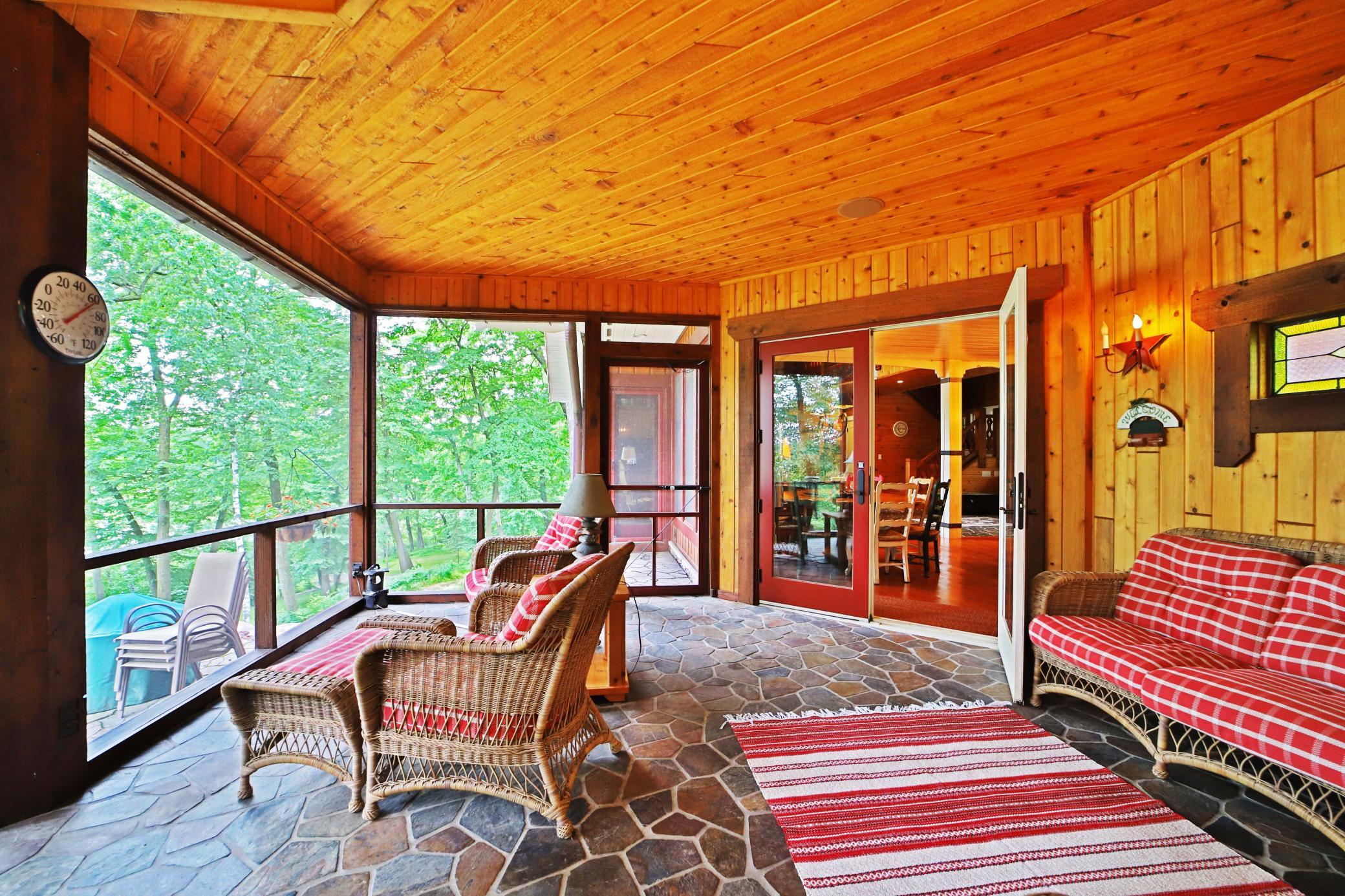 7996 Bass Lake Trail