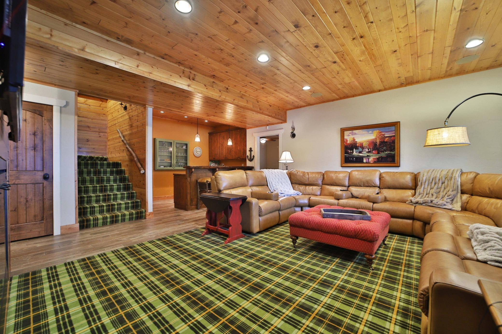 7996 Bass Lake Trail