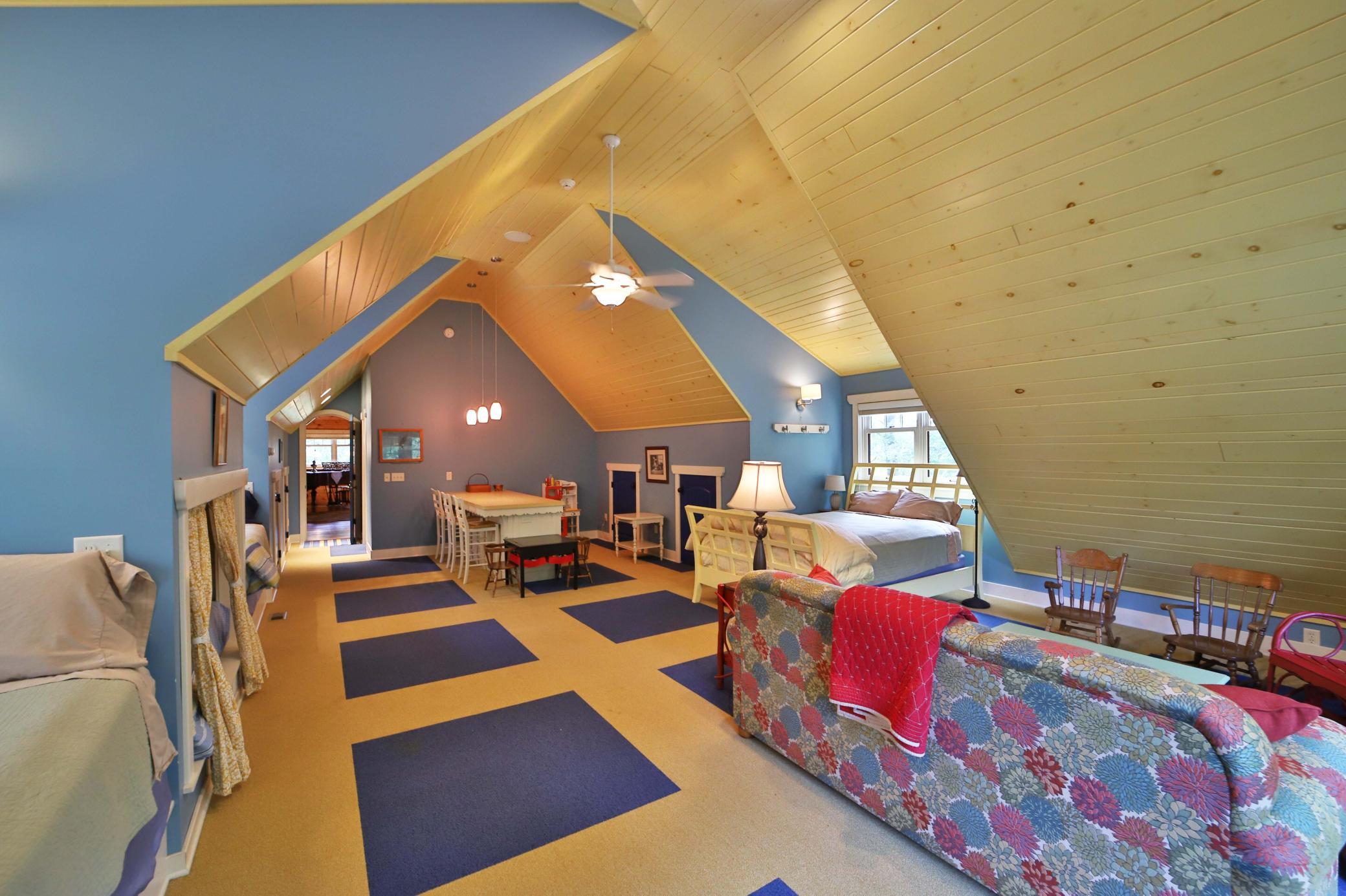 7996 Bass Lake Trail