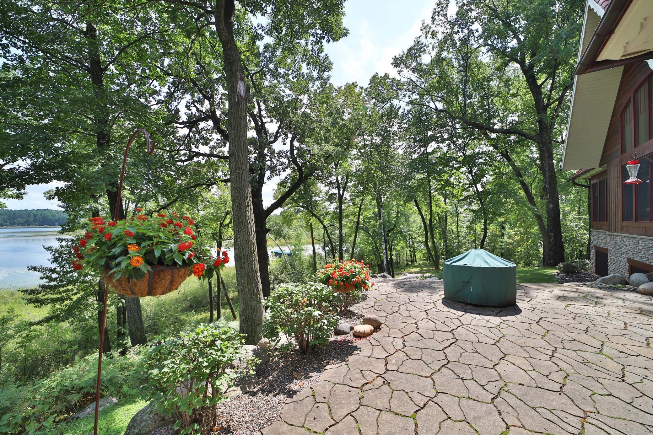 7996 Bass Lake Trail