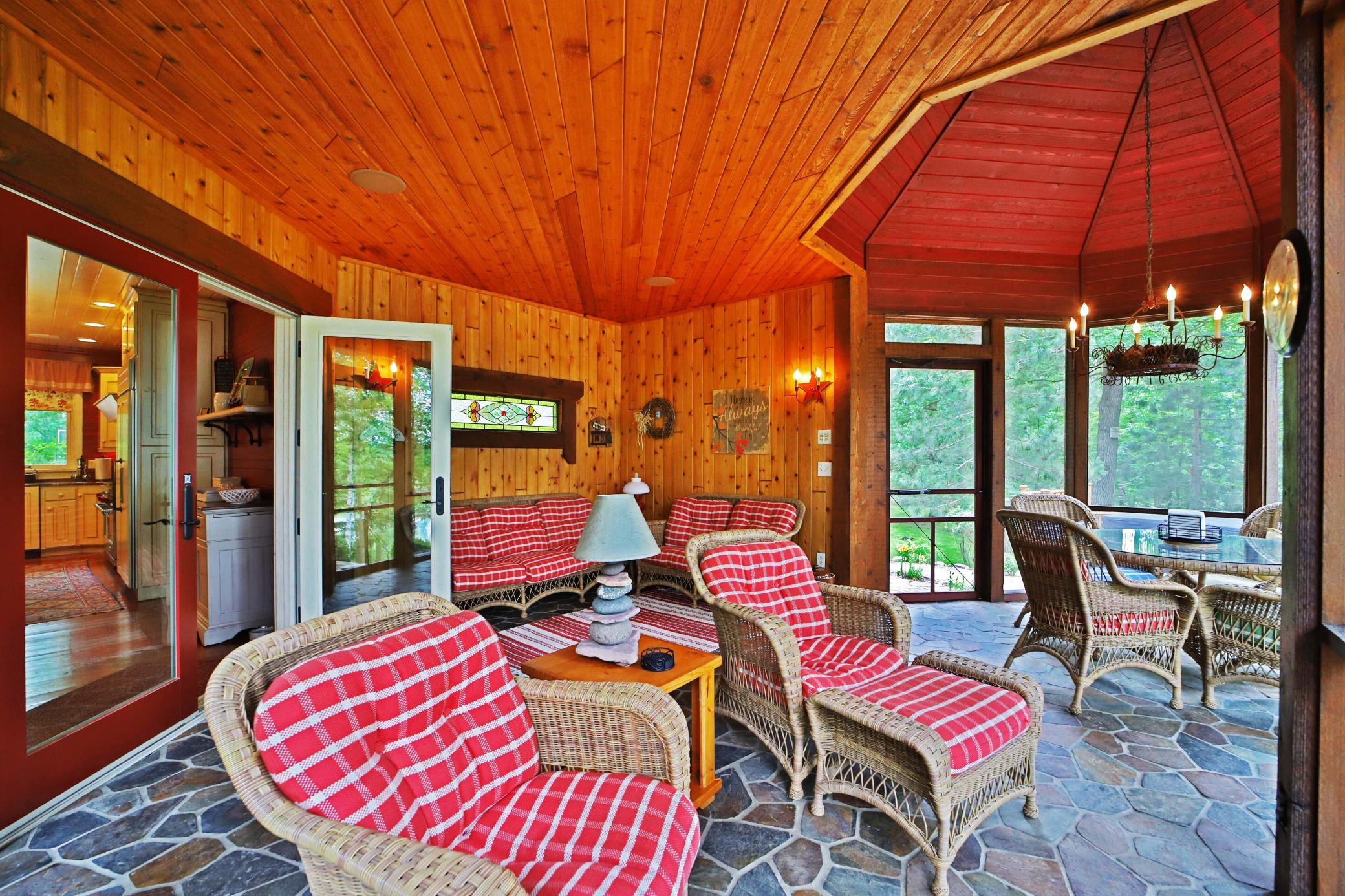 7996 Bass Lake Trail