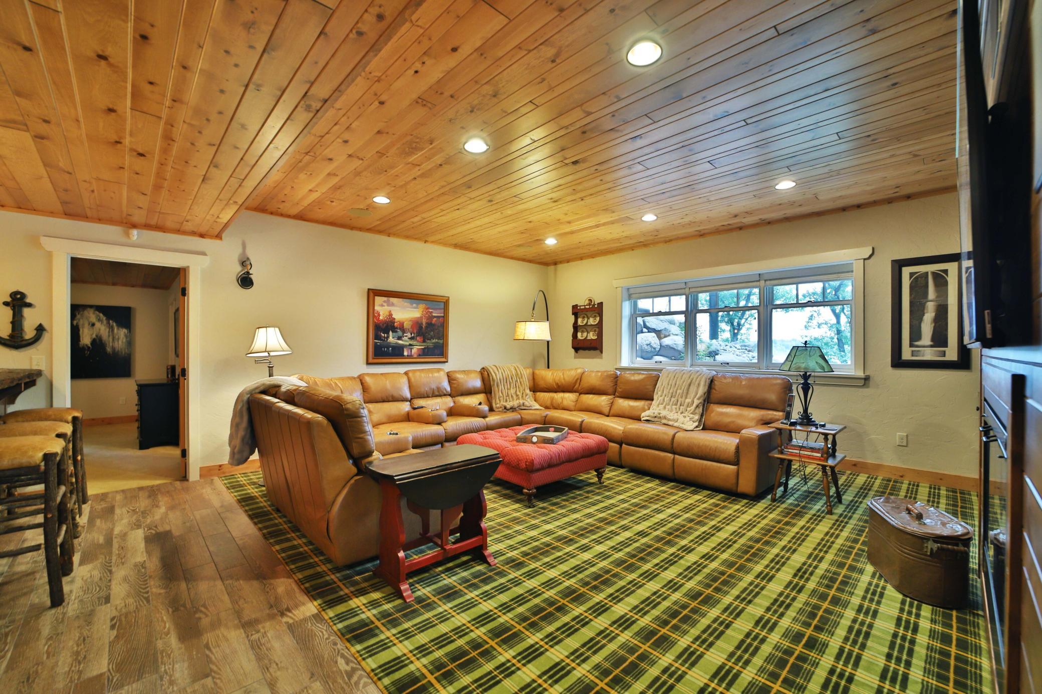 7996 Bass Lake Trail
