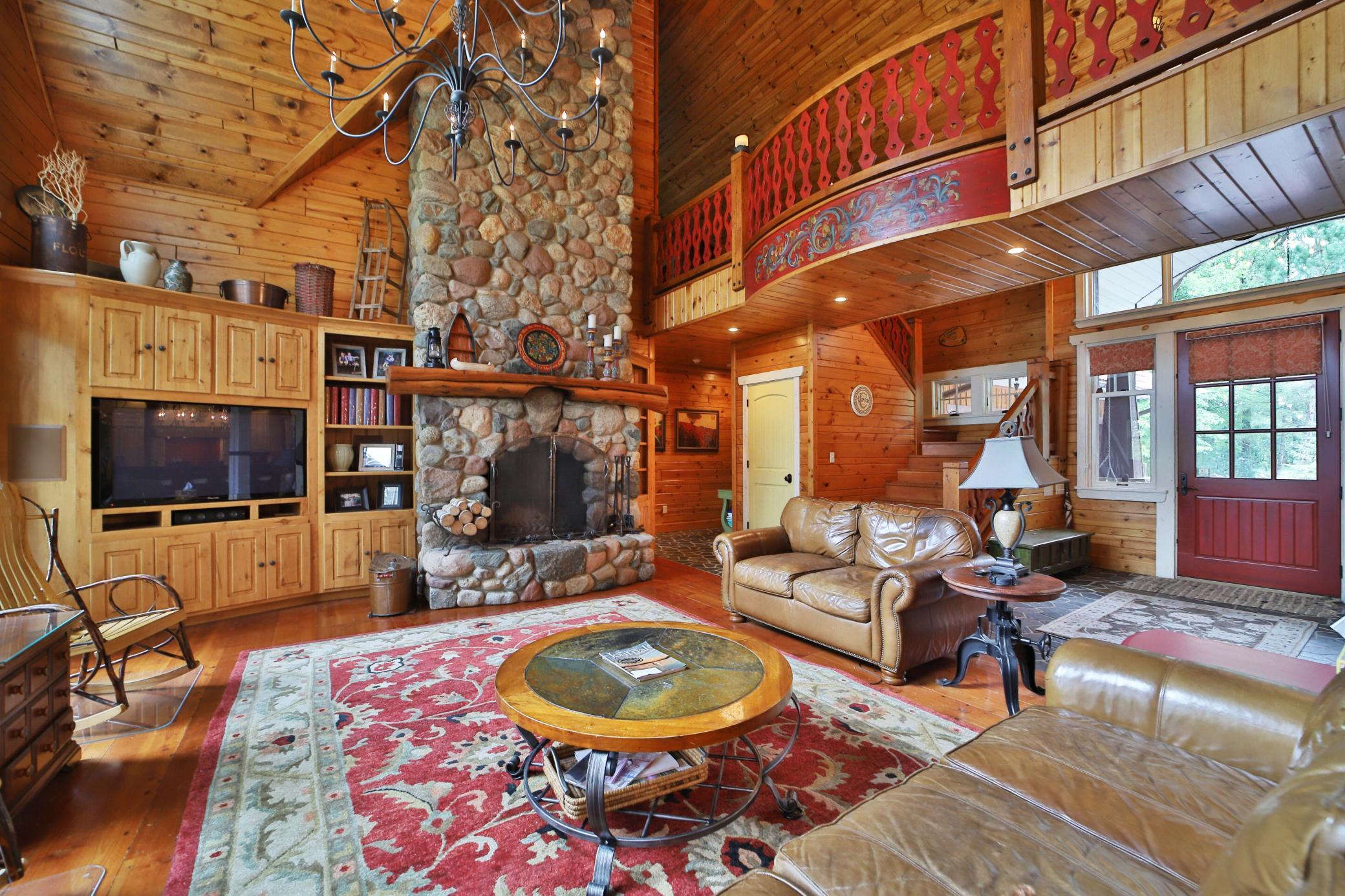 7996 Bass Lake Trail