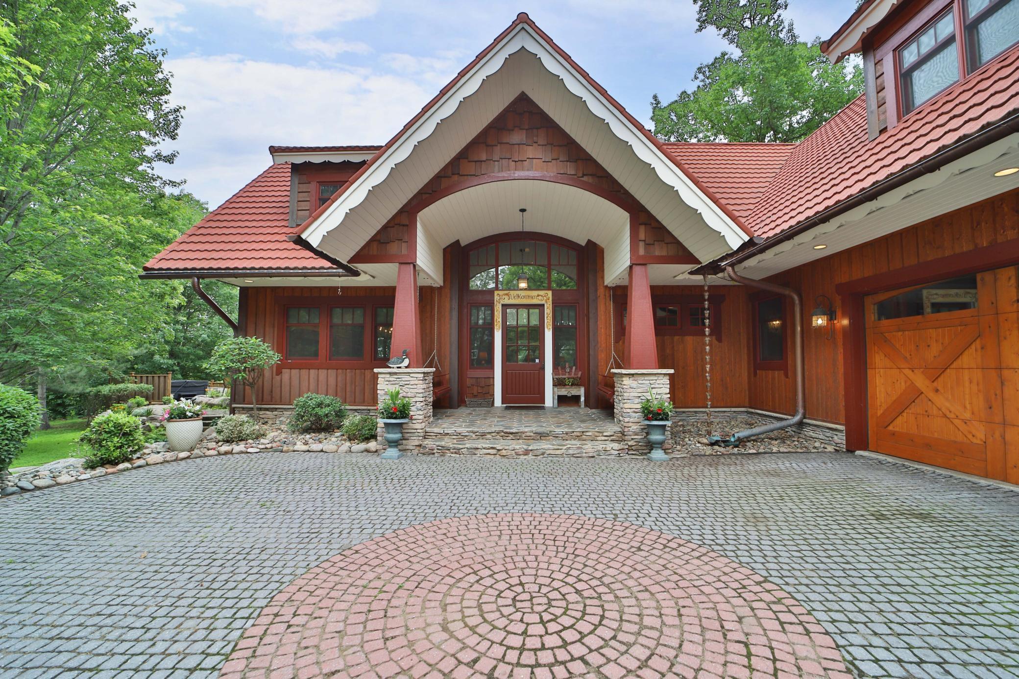 7996 Bass Lake Trail