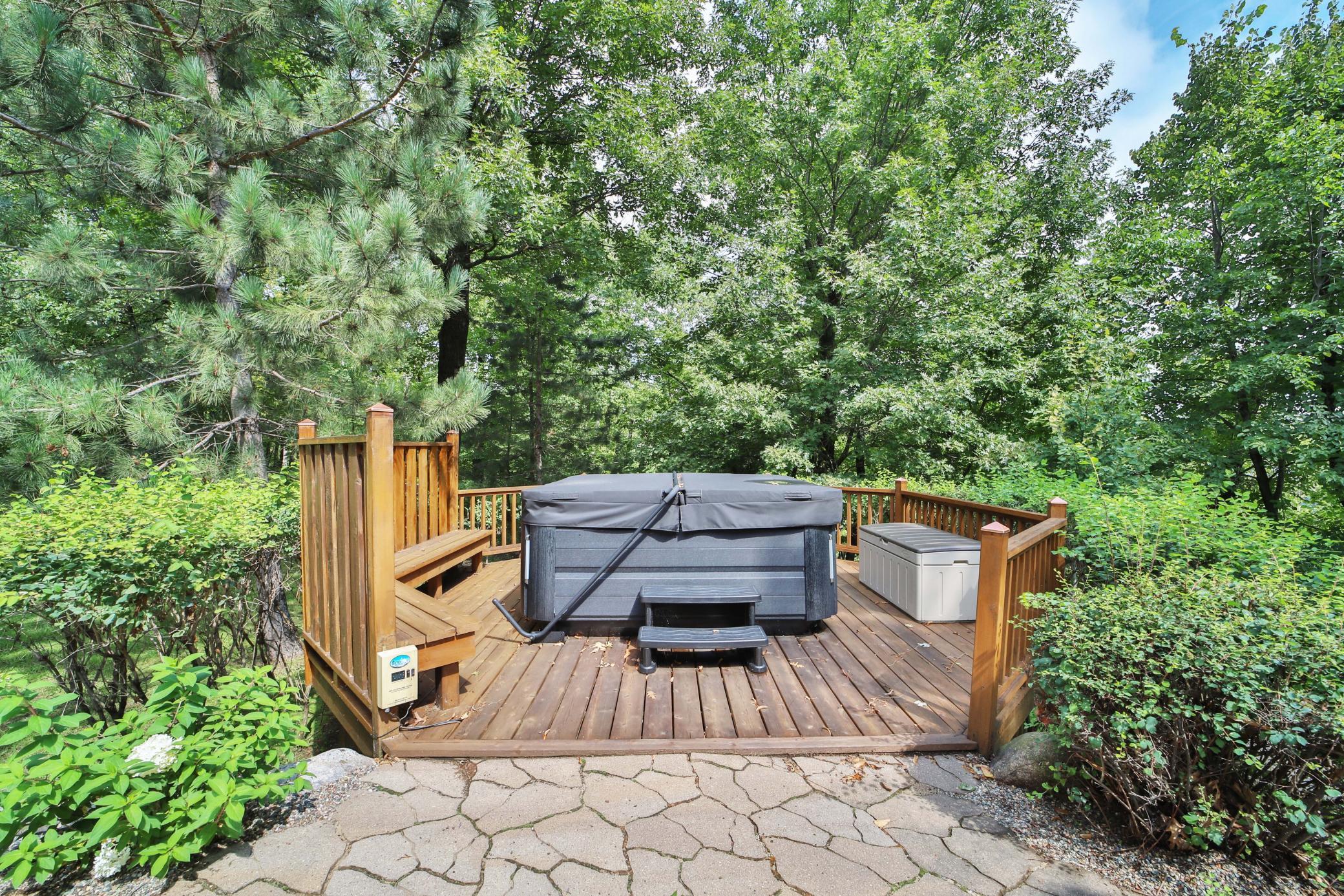 7996 Bass Lake Trail