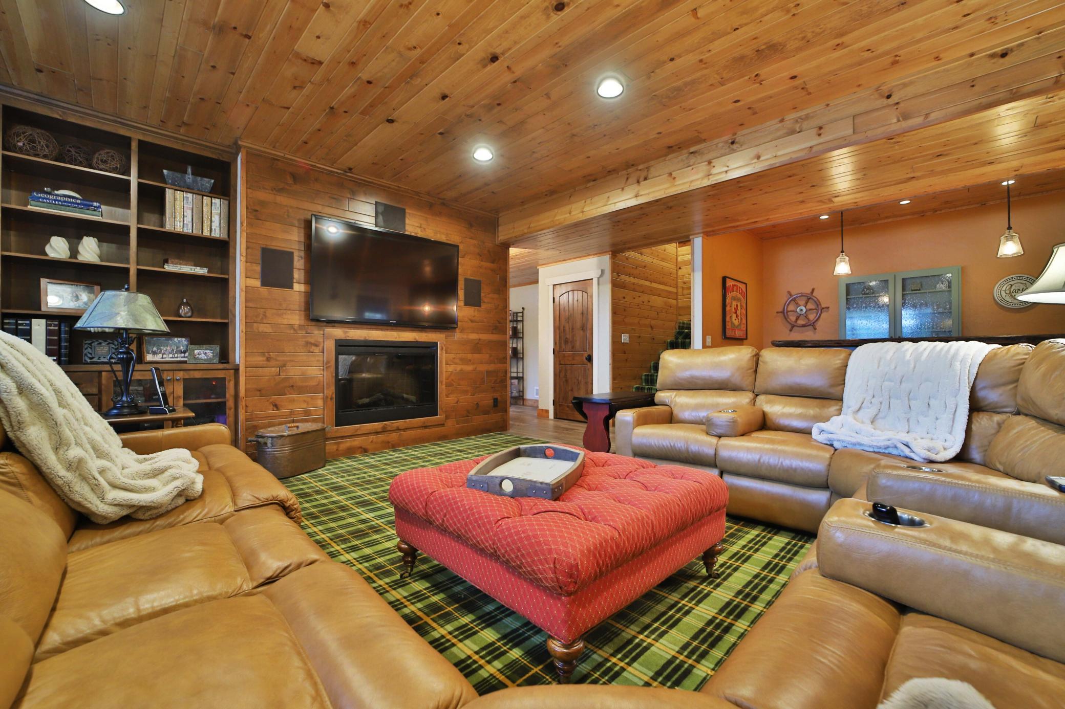 7996 Bass Lake Trail