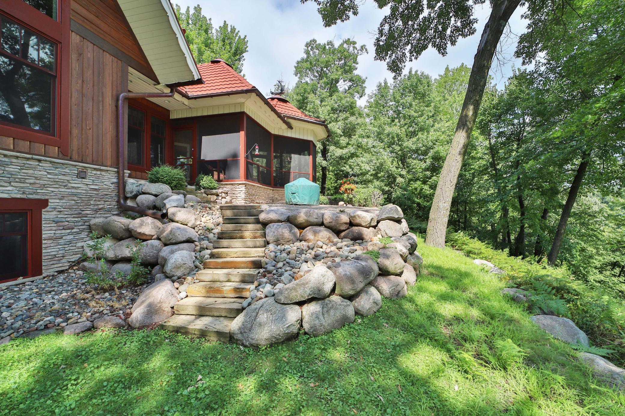 7996 Bass Lake Trail