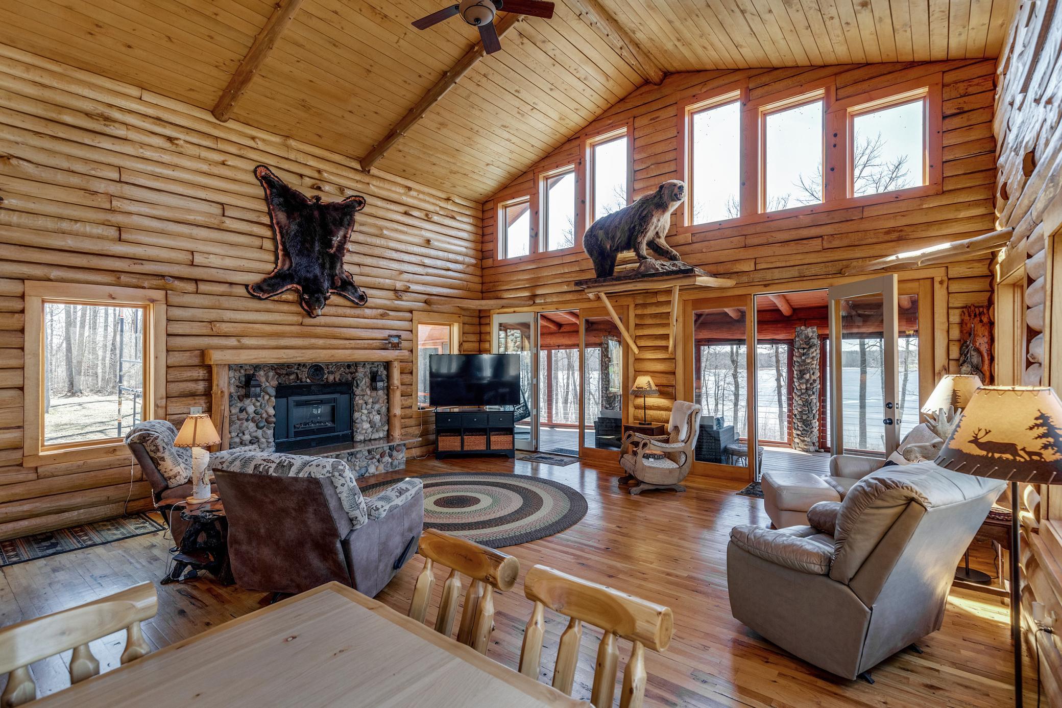 44047 Little Pine Road