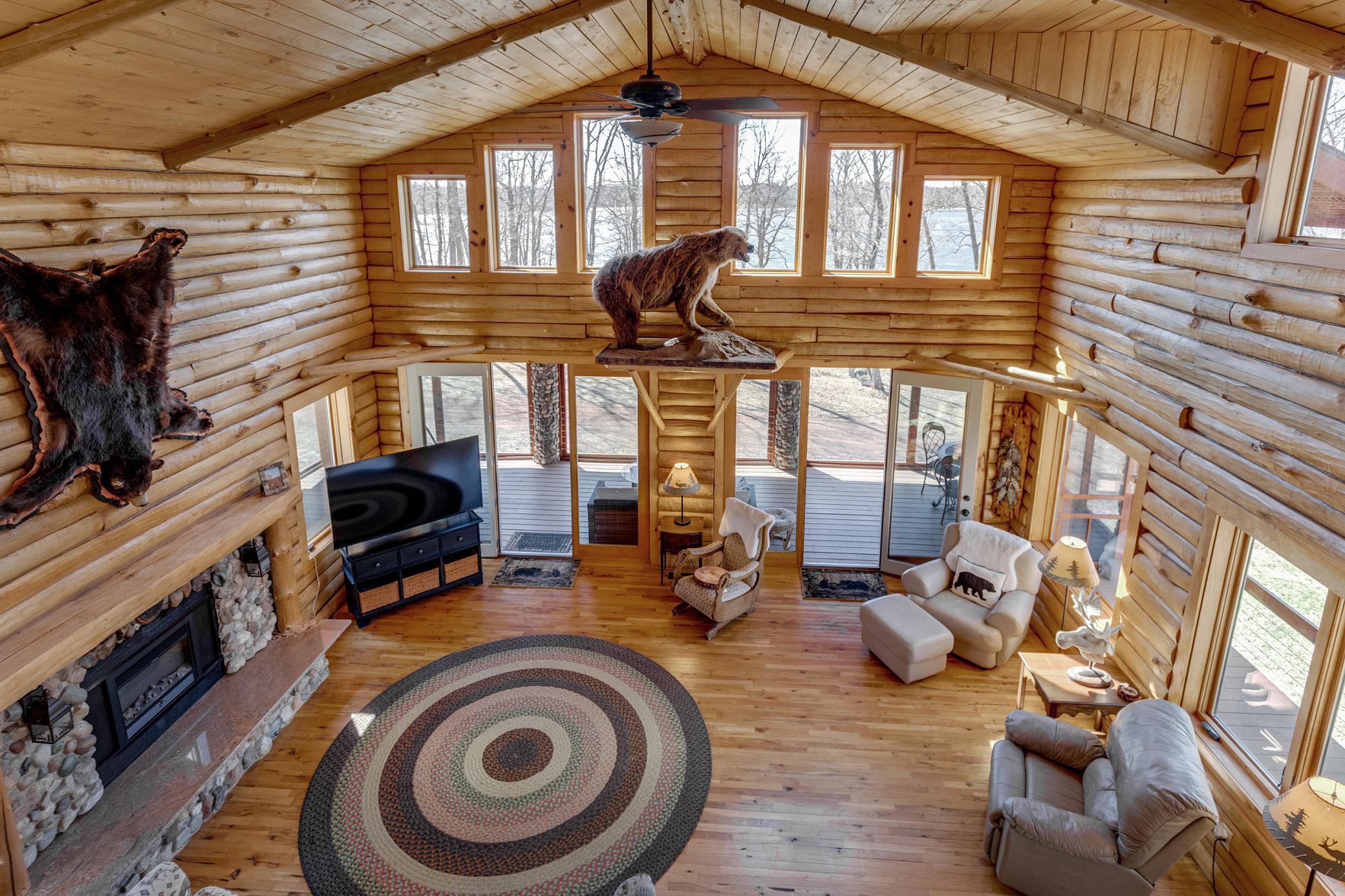 44047 Little Pine Road