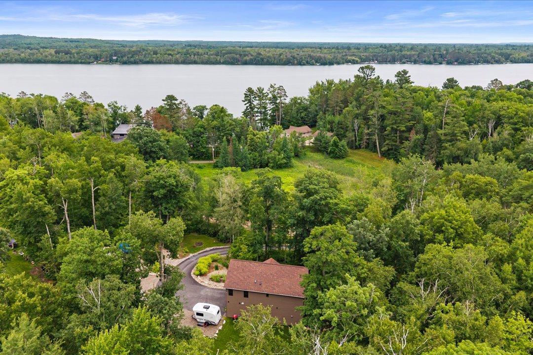291 Roosevelt Shores Drive NE
