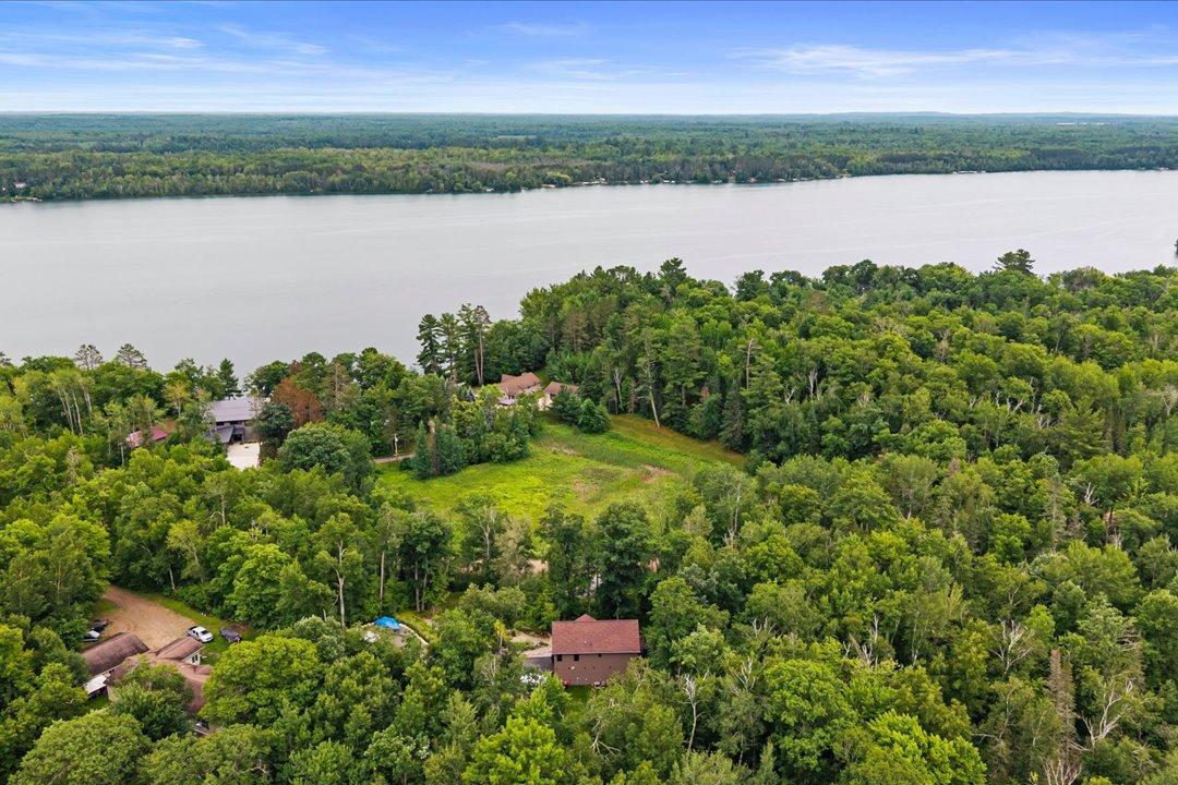 291 Roosevelt Shores Drive NE