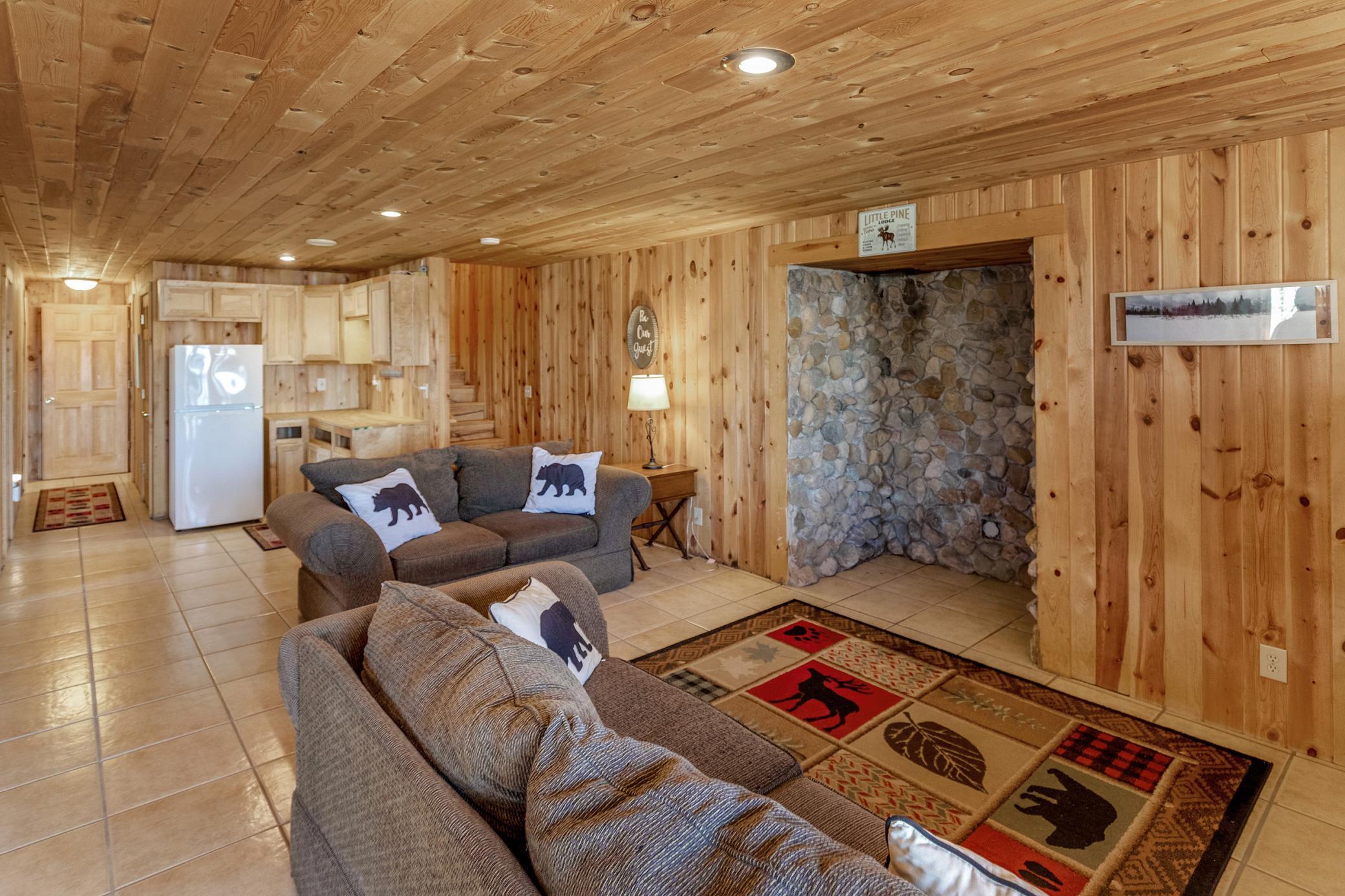 44047 Little Pine Road Unit: 184 Acres