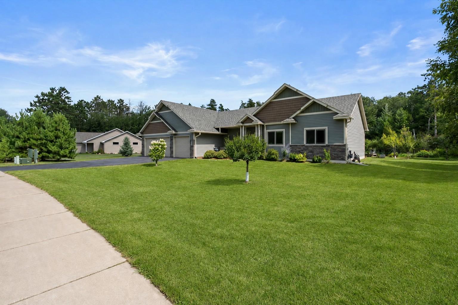 8693 Sugarberry Creek