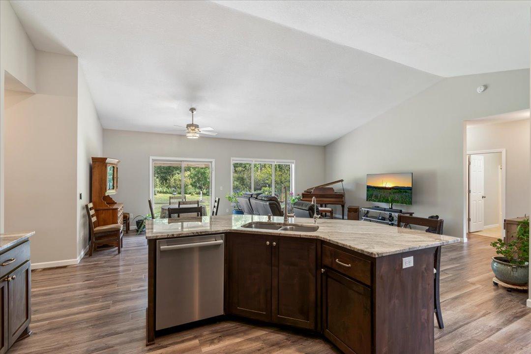 8693 Sugarberry Creek