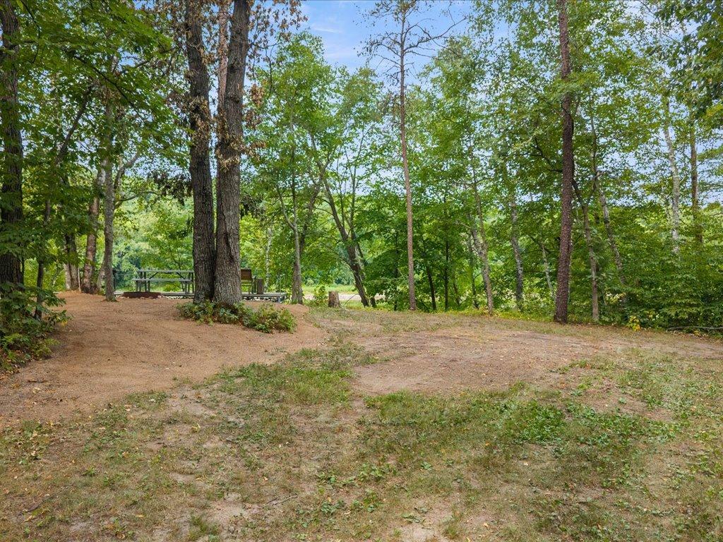 8 Acres Mississippi River Front TBD Bedow Road
