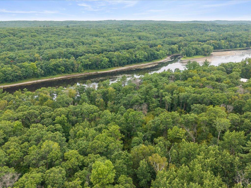 8 Acres Mississippi River Front TBD Bedow Road
