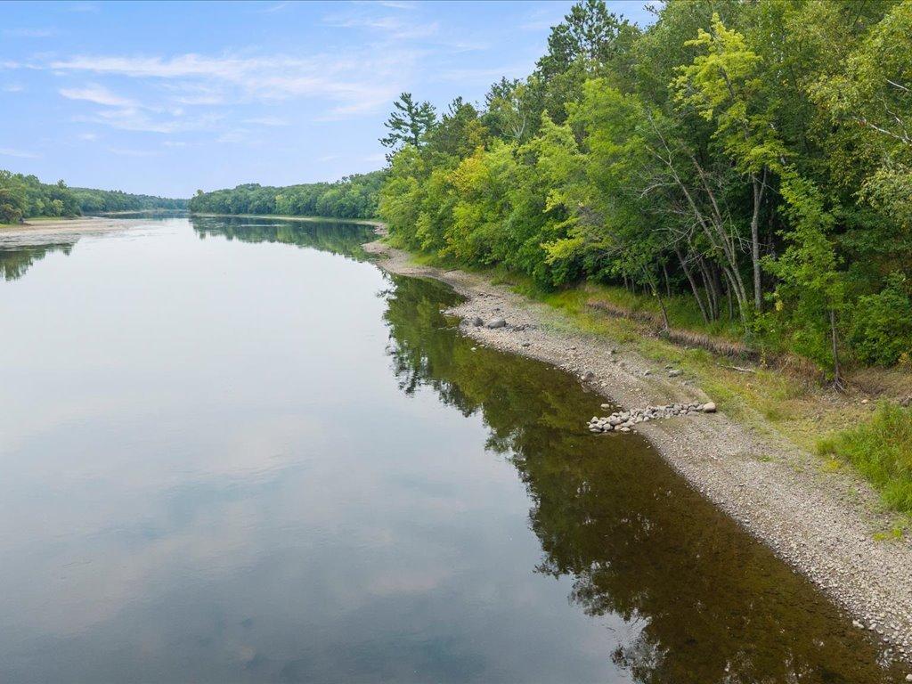 8 Acres Mississippi River Front TBD Bedow Road