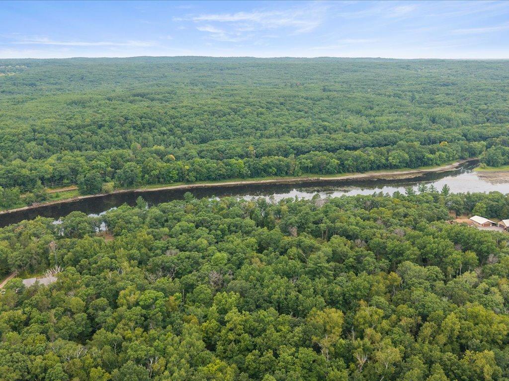 8 Acres Mississippi River Front TBD Bedow Road