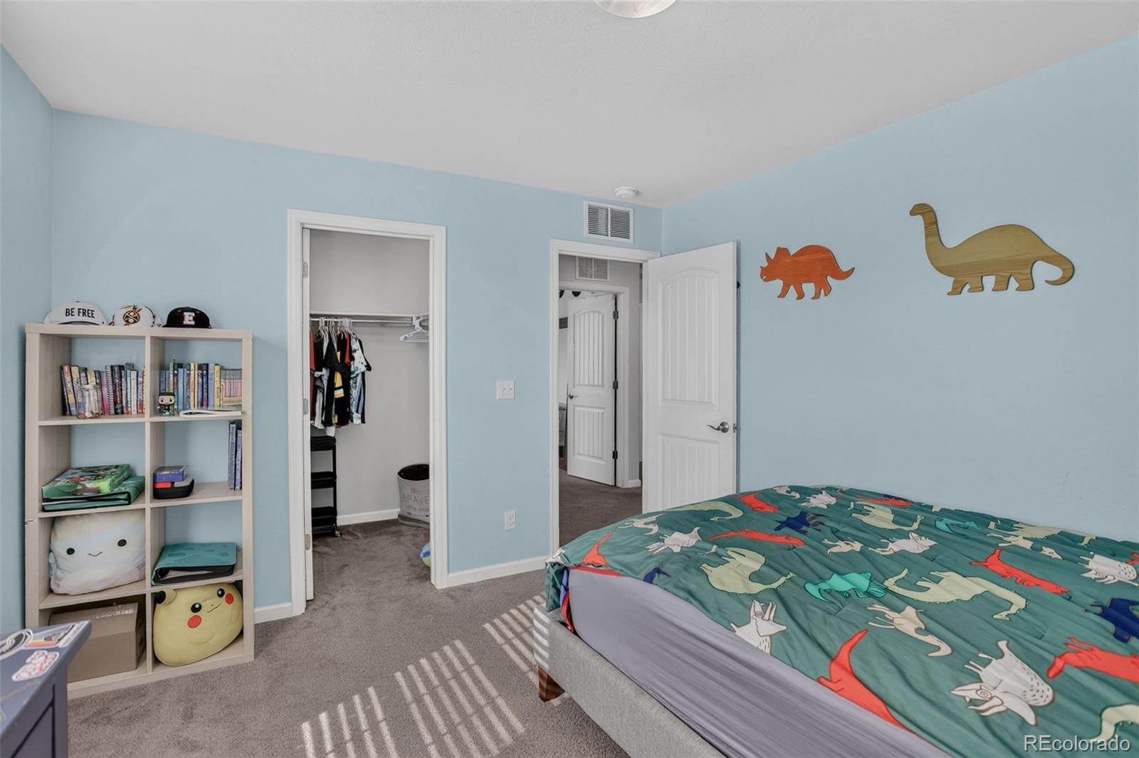 1539 E 166th Court