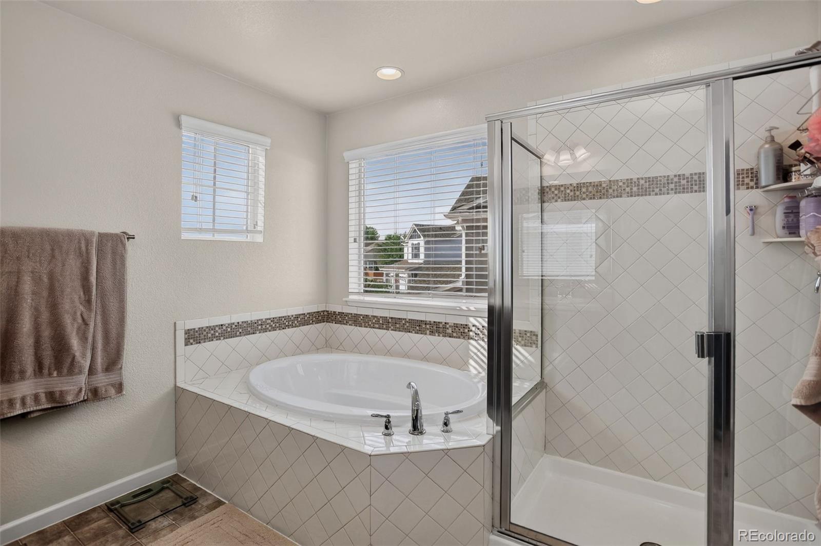 1539 E 166th Court